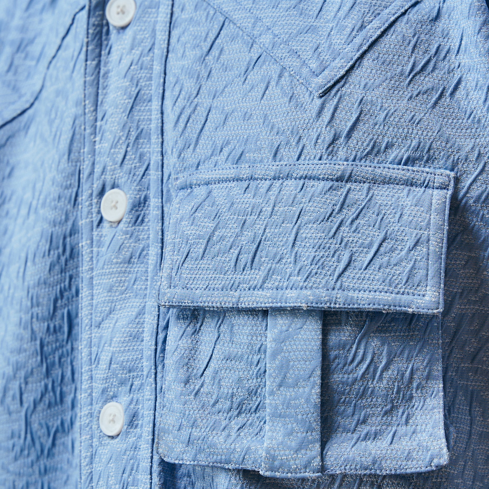 CRUSHED JACQUARD KNIT-BLUE SPRING