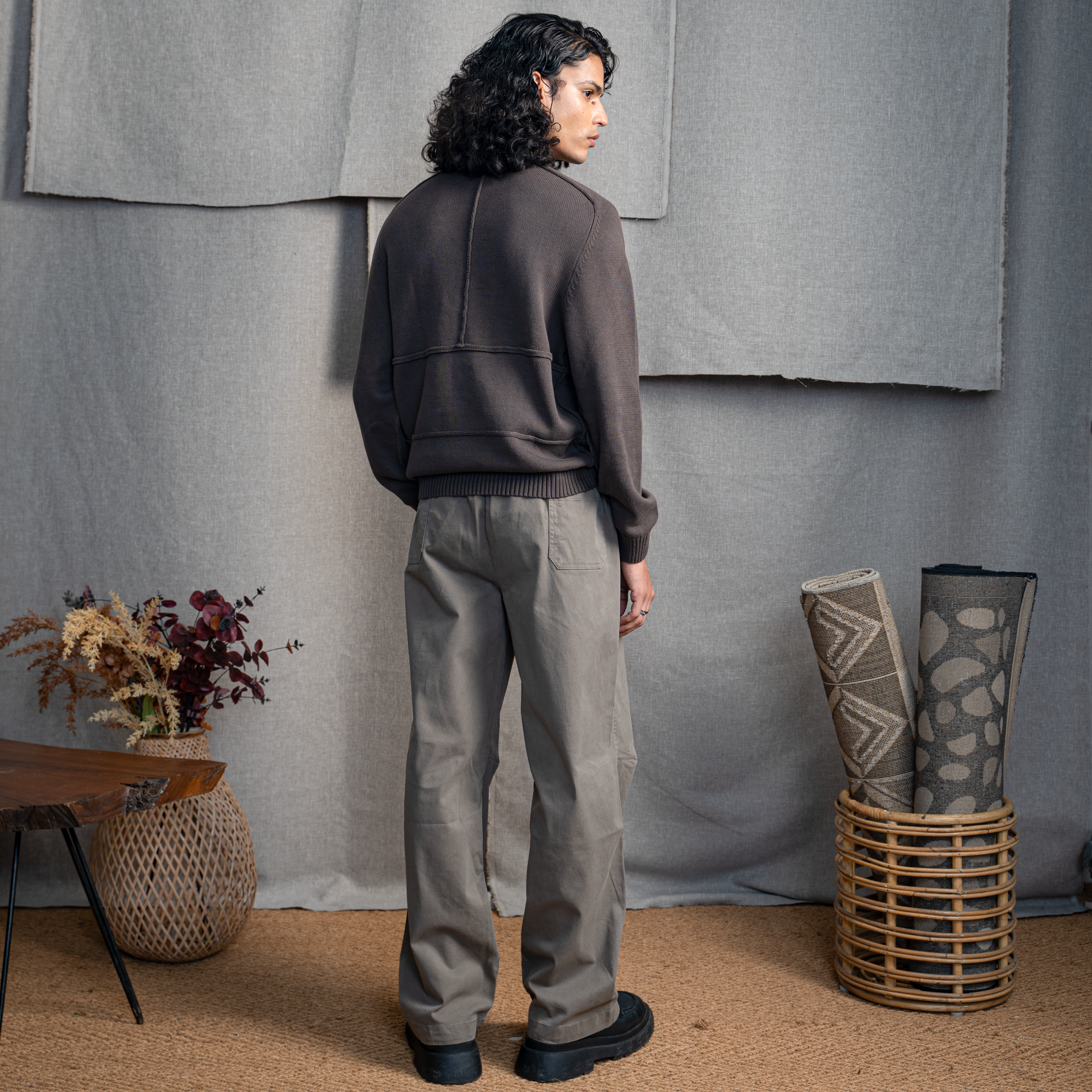 KNITTED CREW NECK JUMPER - ASH WOOD