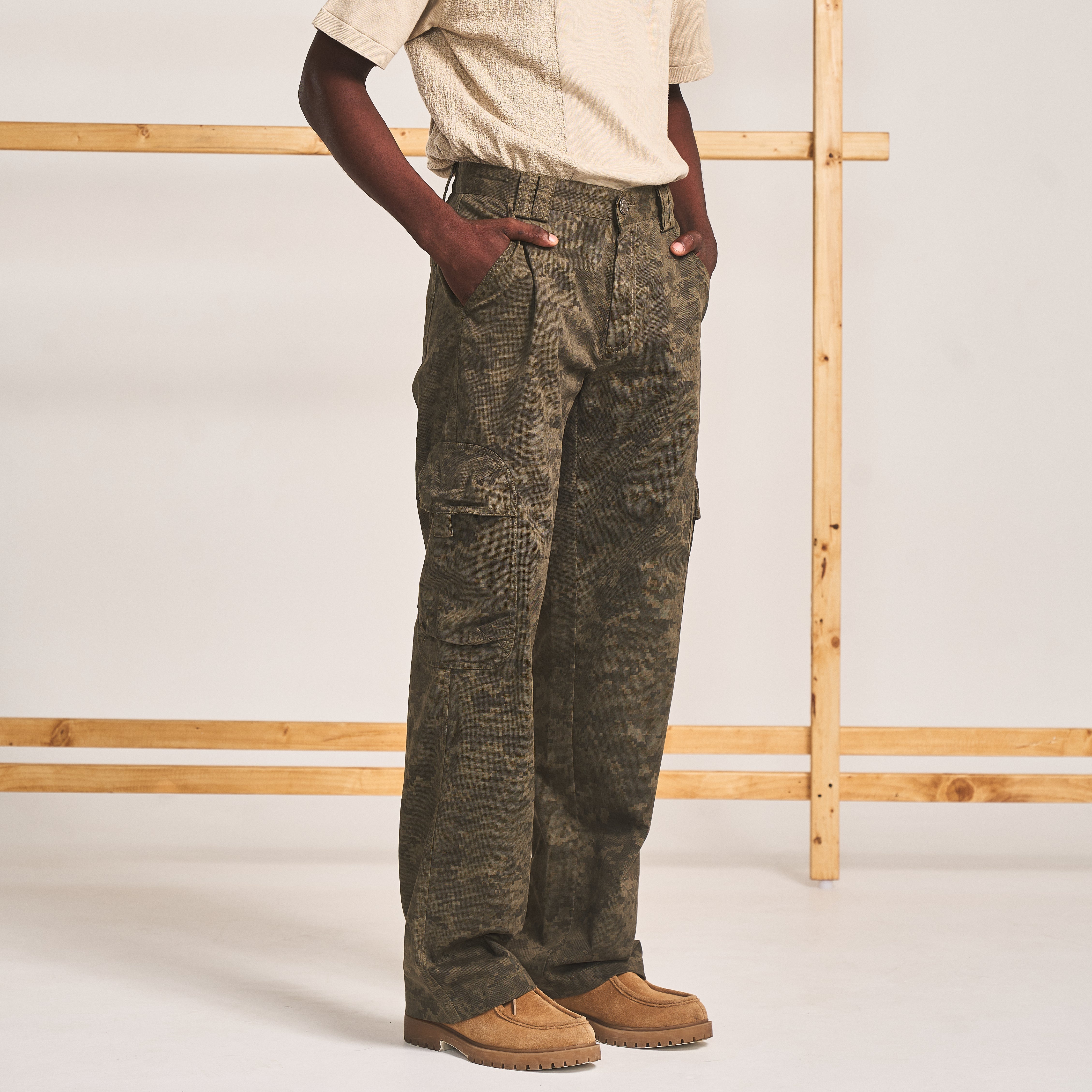STRAIGHT LEG CARGO PANTS