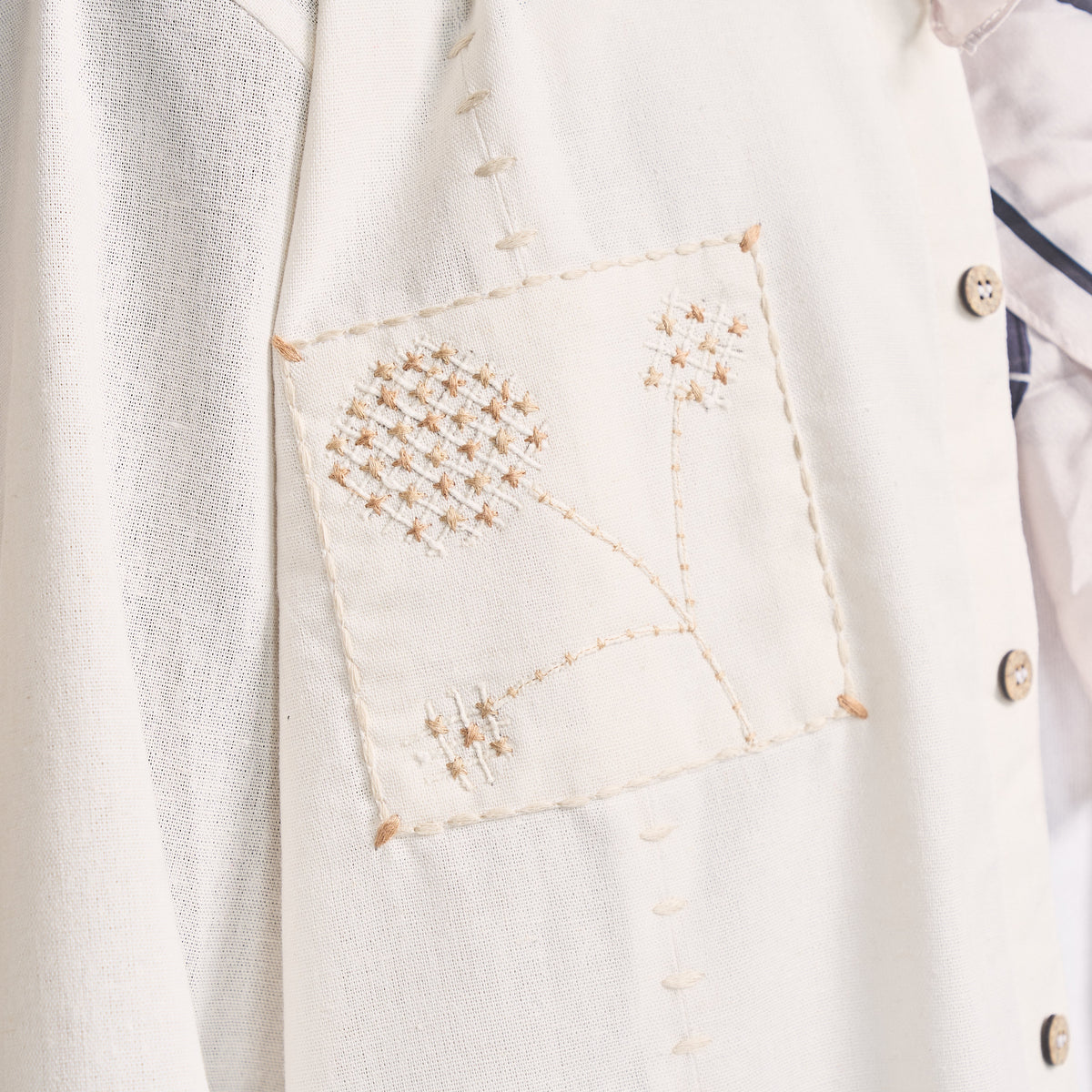 COUCHED FLORAL SHIRT- VANILLA
