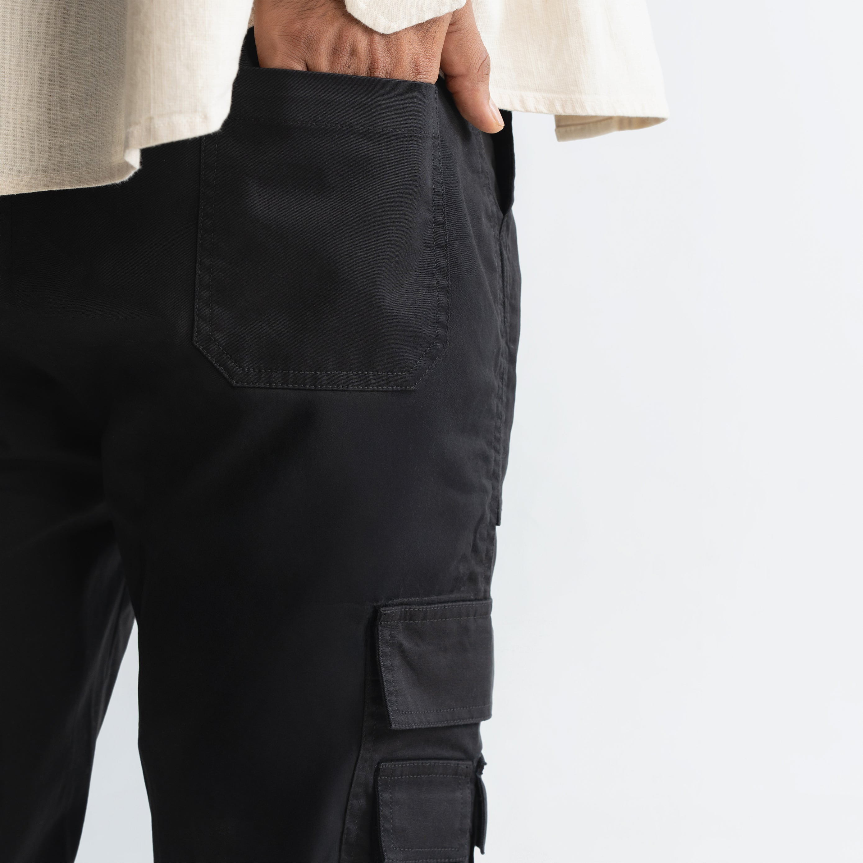 CARGO TYPE-2 - BLACK
