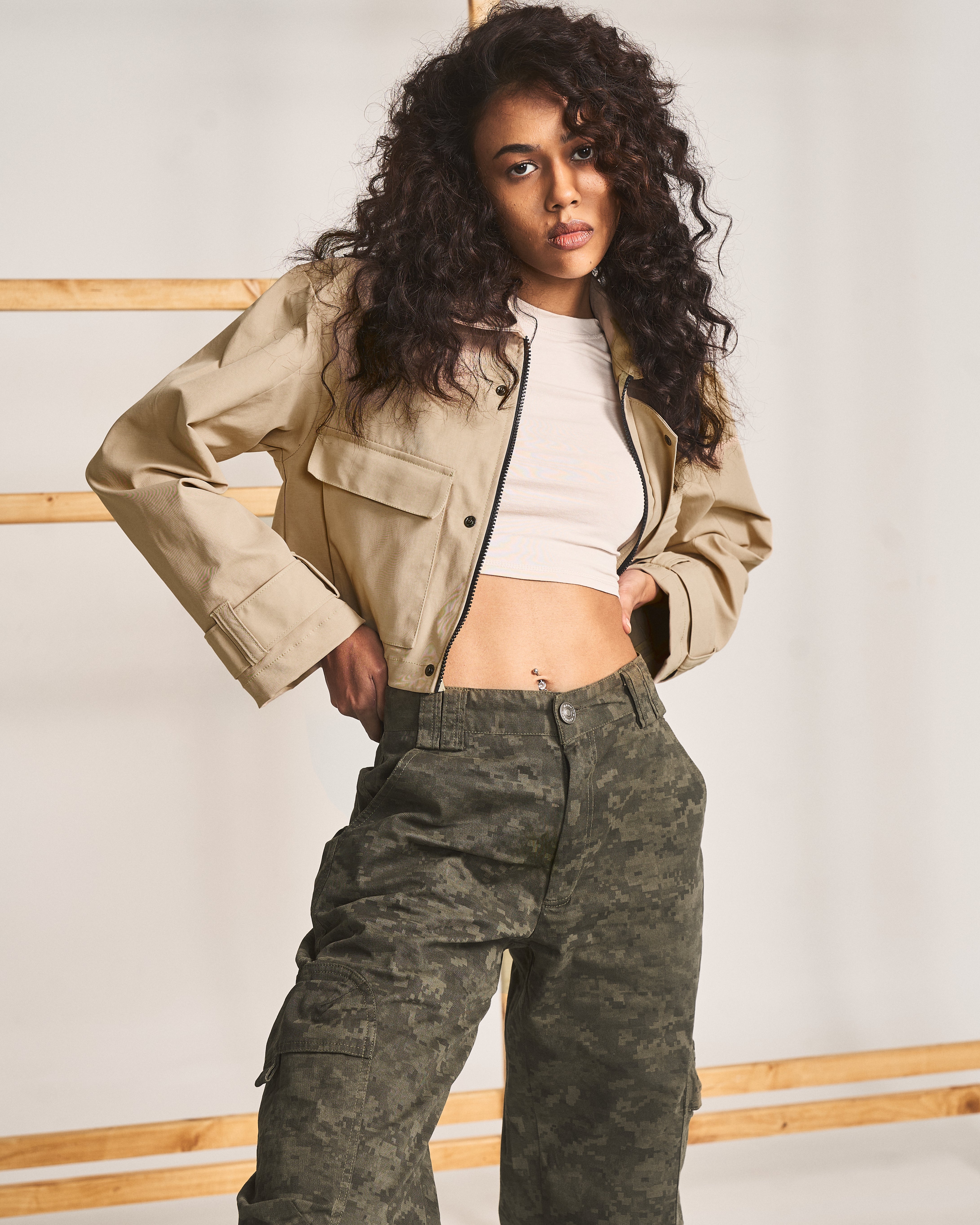 CROPPED FIELD JACKET- CAMEL