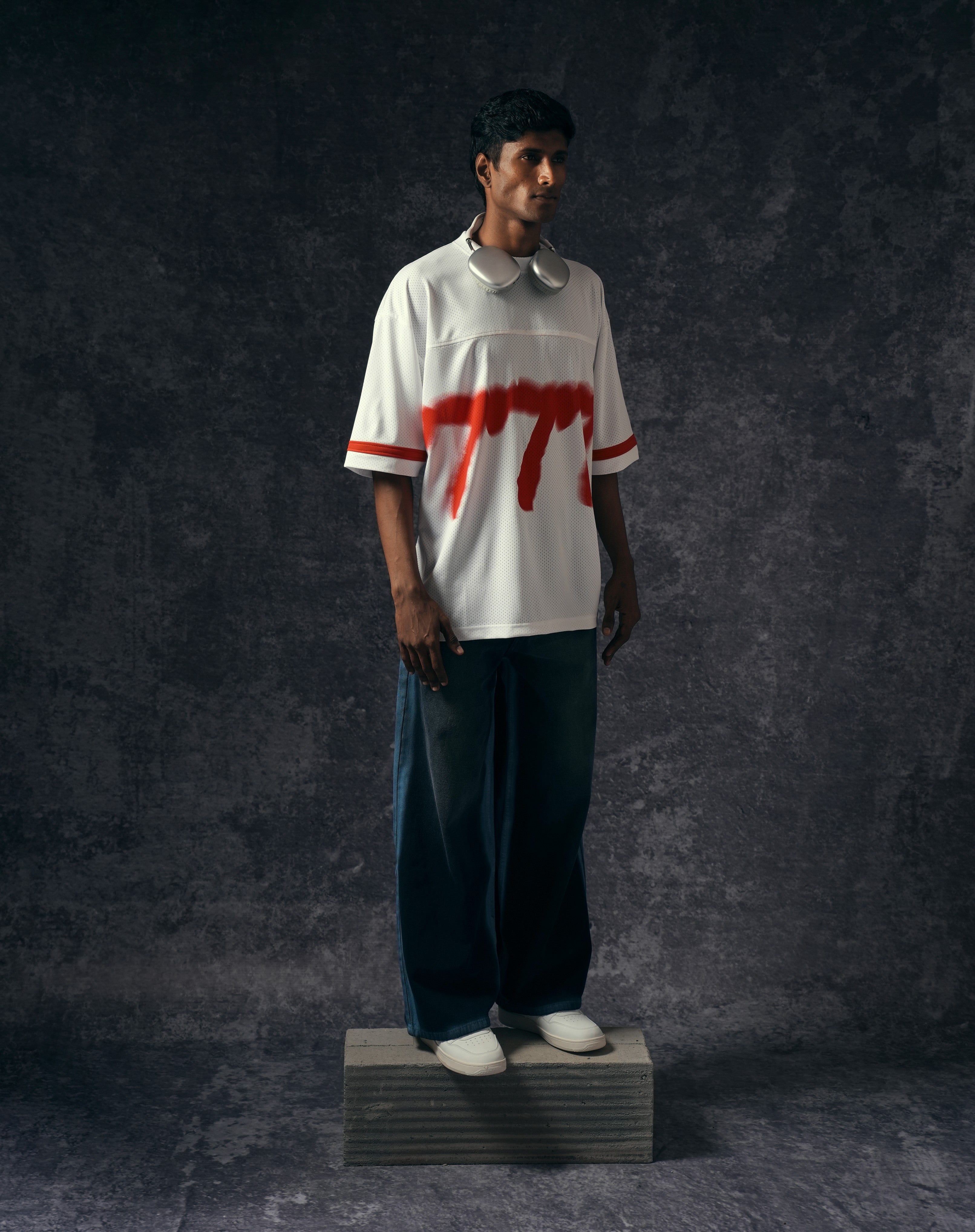 777 White Basic Jersey
