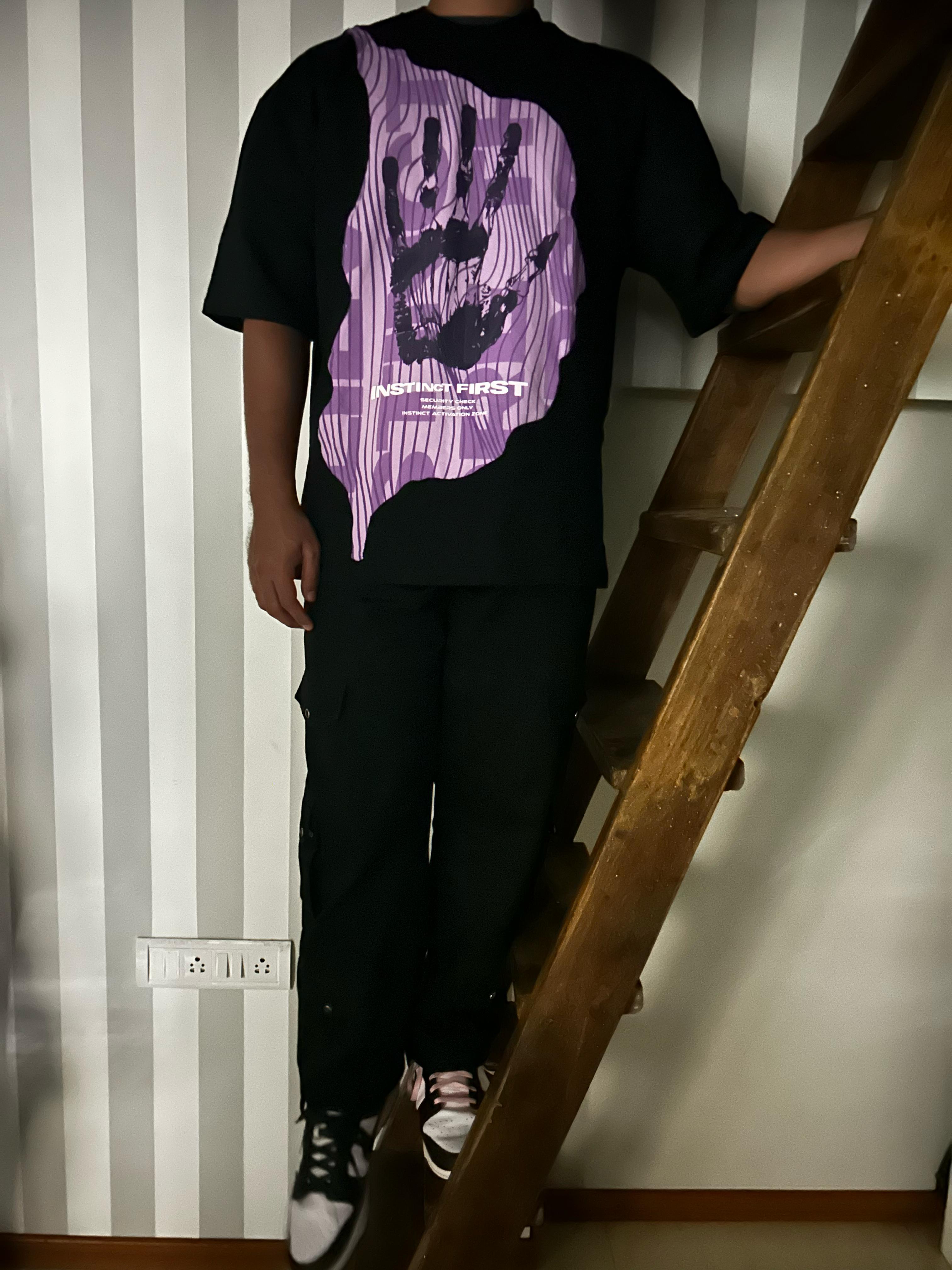 Cut out - Oversized T-shirt (Black)