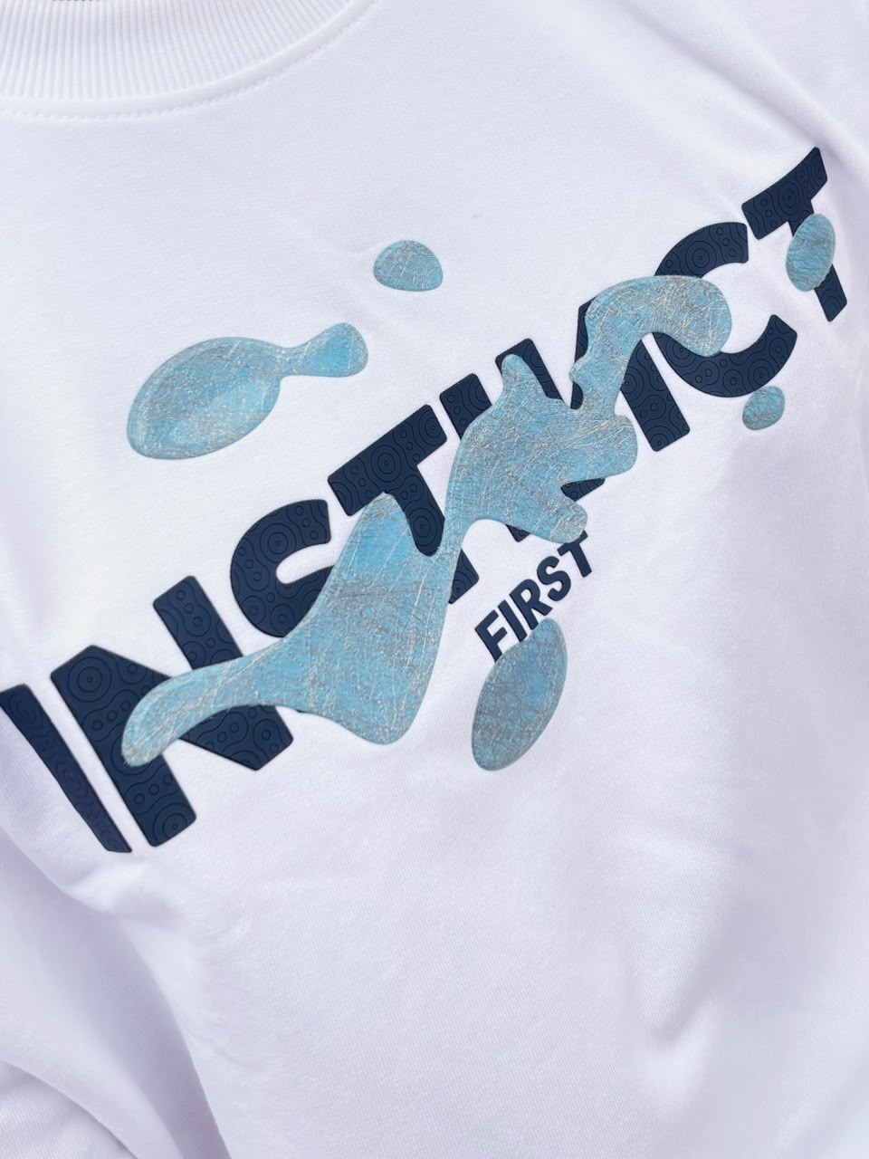 Splash of Instincts - Oversized T-shirt (White)