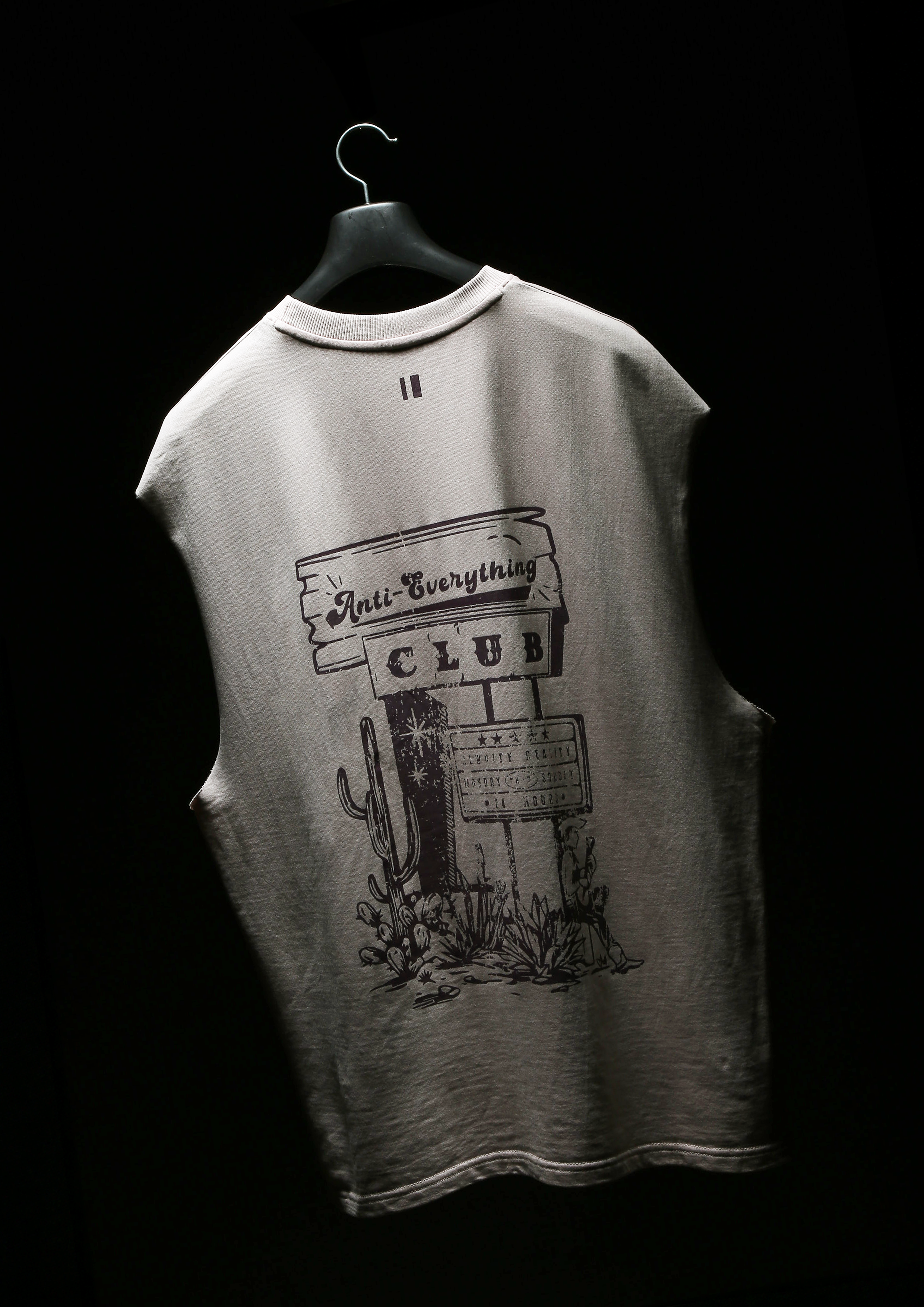 Anti-Everything Club Vest Beige