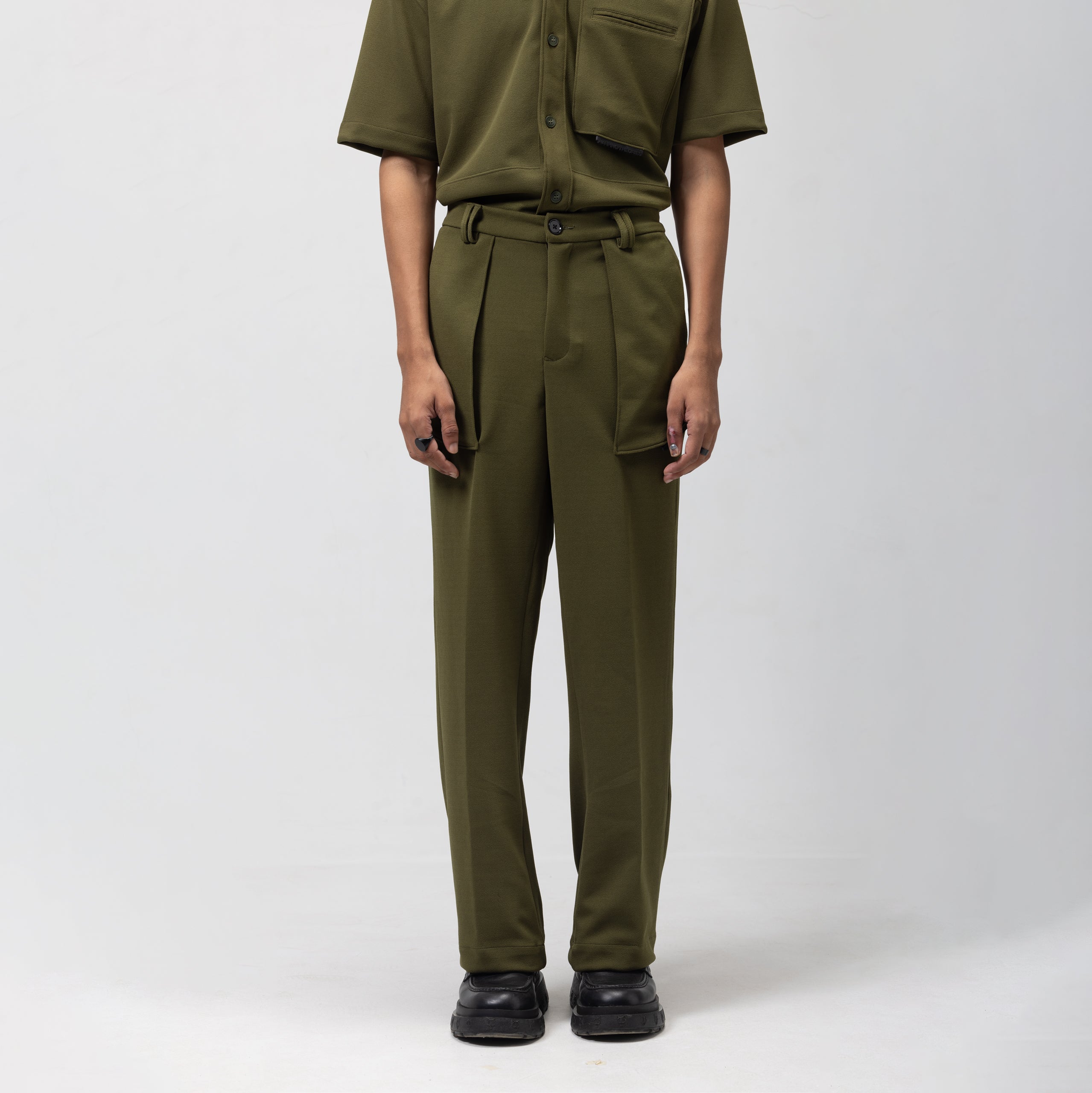 SLING POCKET PANTS - PICKLE GREEN