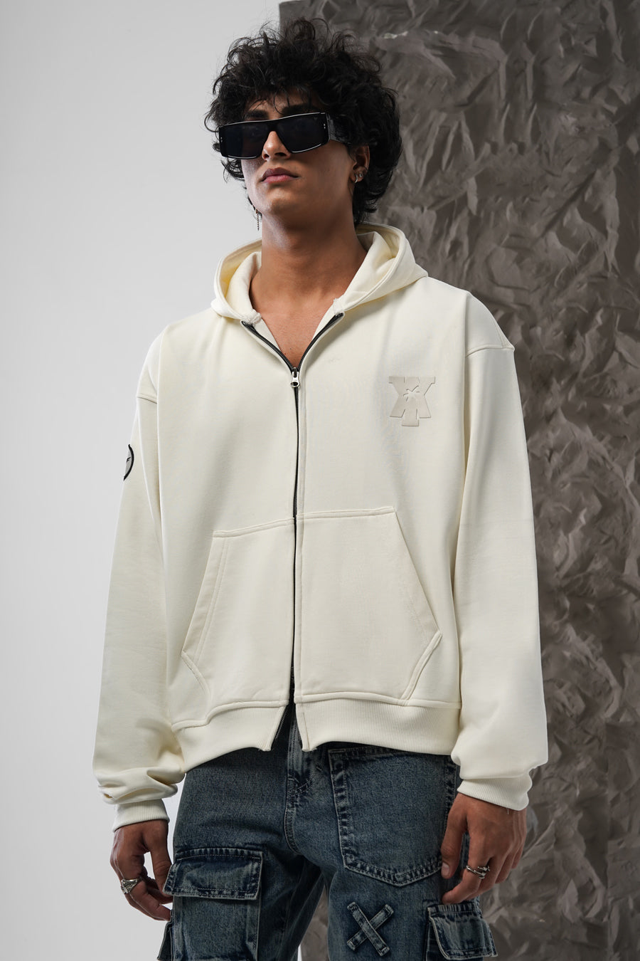 STAMP ZIP UP HOODIE – OFF WHITE