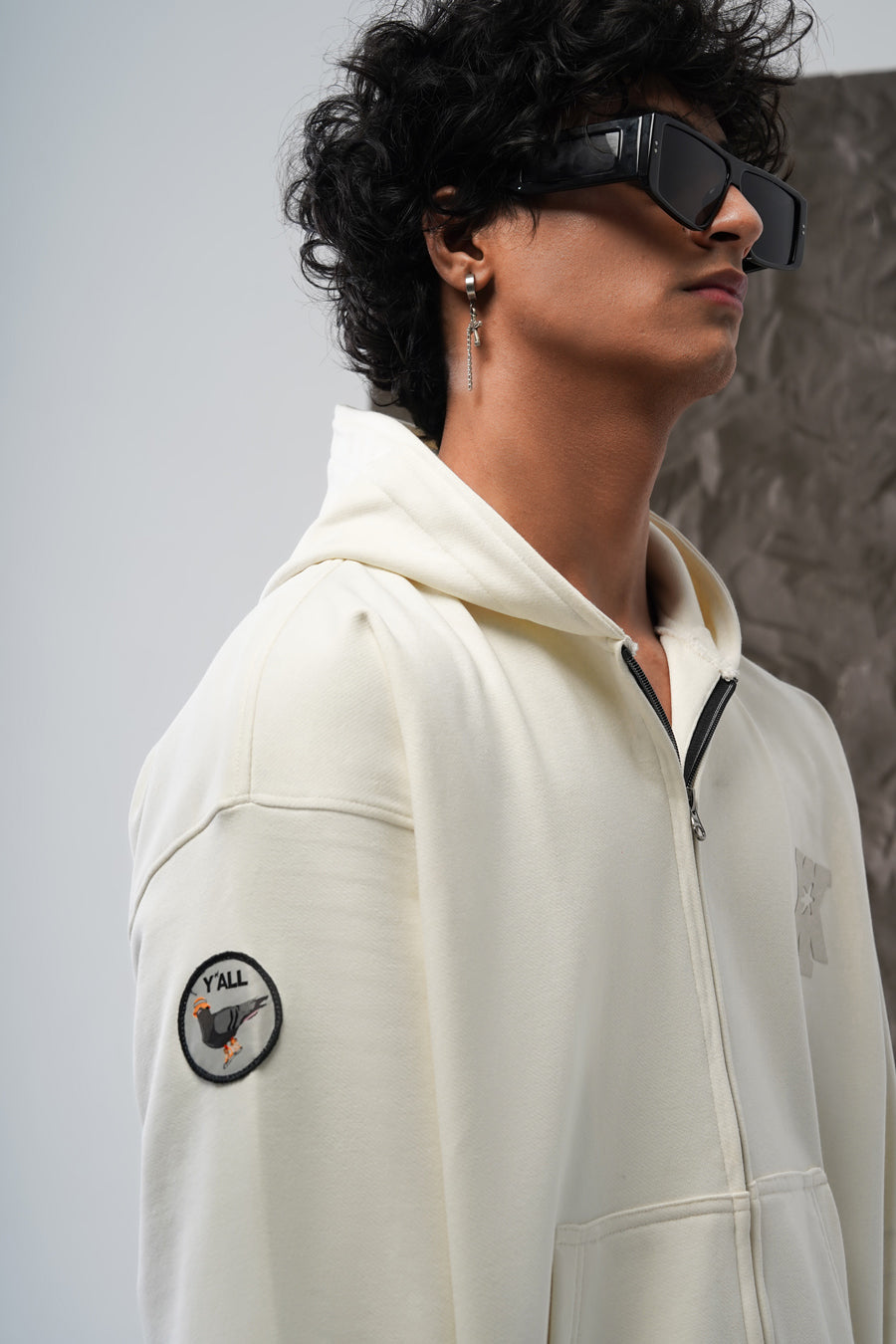 STAMP ZIP UP HOODIE – OFF WHITE