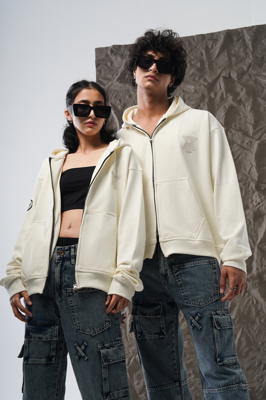 STAMP ZIP UP HOODIE – OFF WHITE