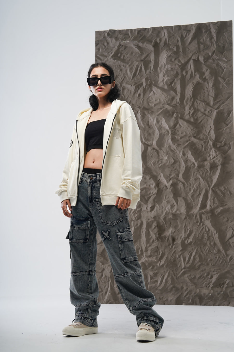 STAMP ZIP UP HOODIE – OFF WHITE