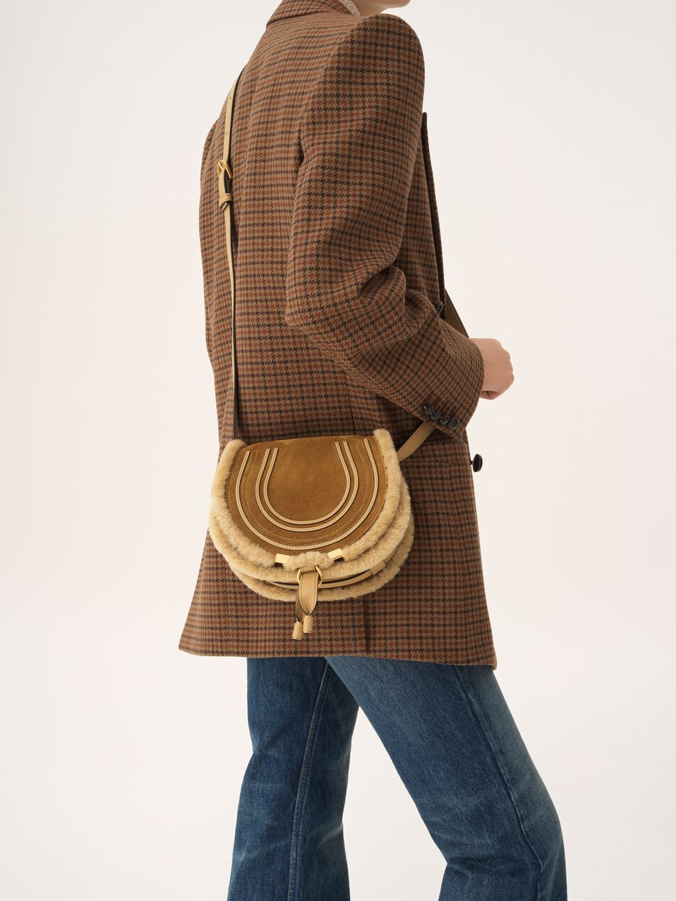 CHLOE Small Marcie saddle bag in suede leather & shearling Summery Beige