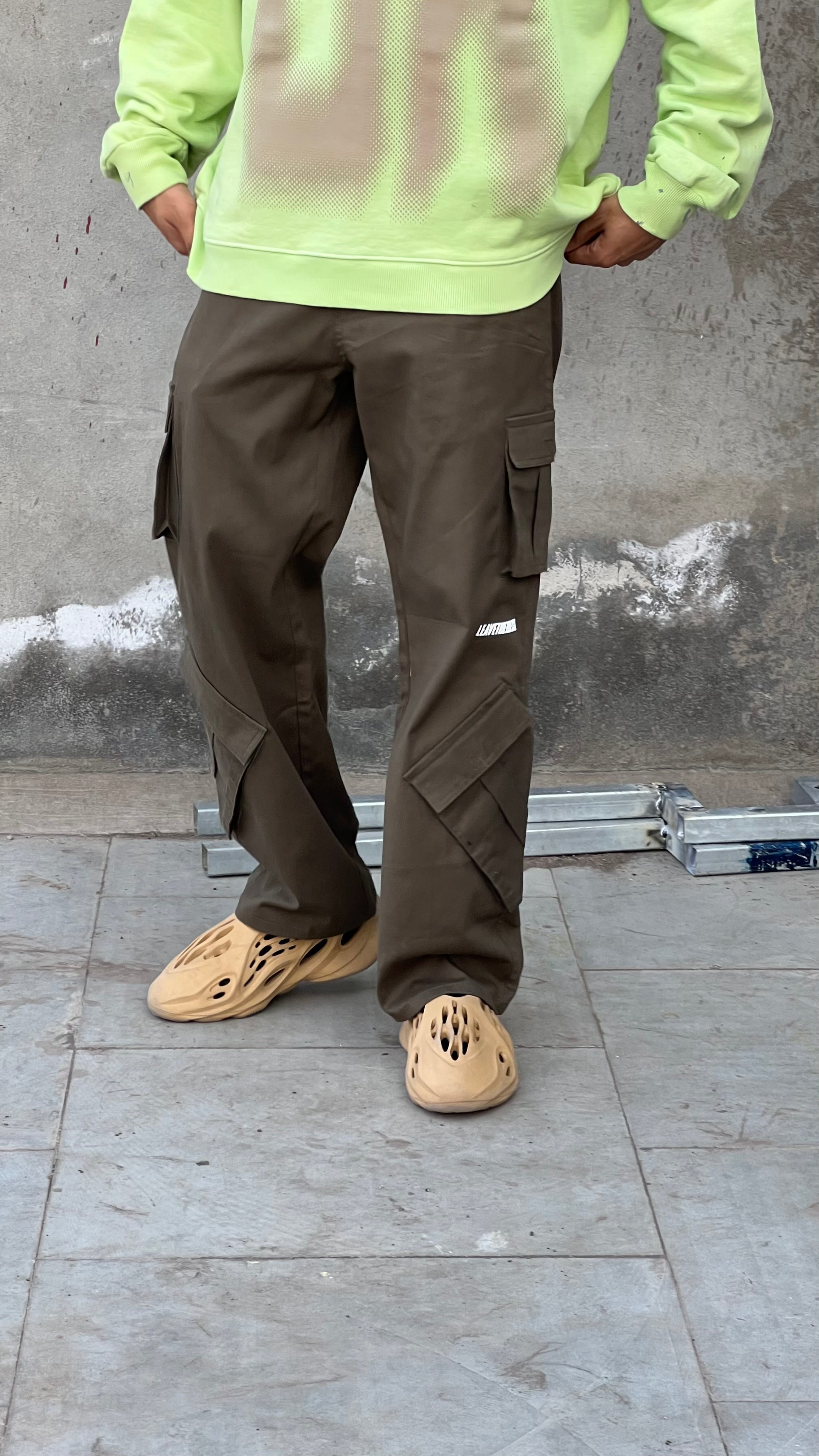 Army Green 8 pockets cargo sb - MTM