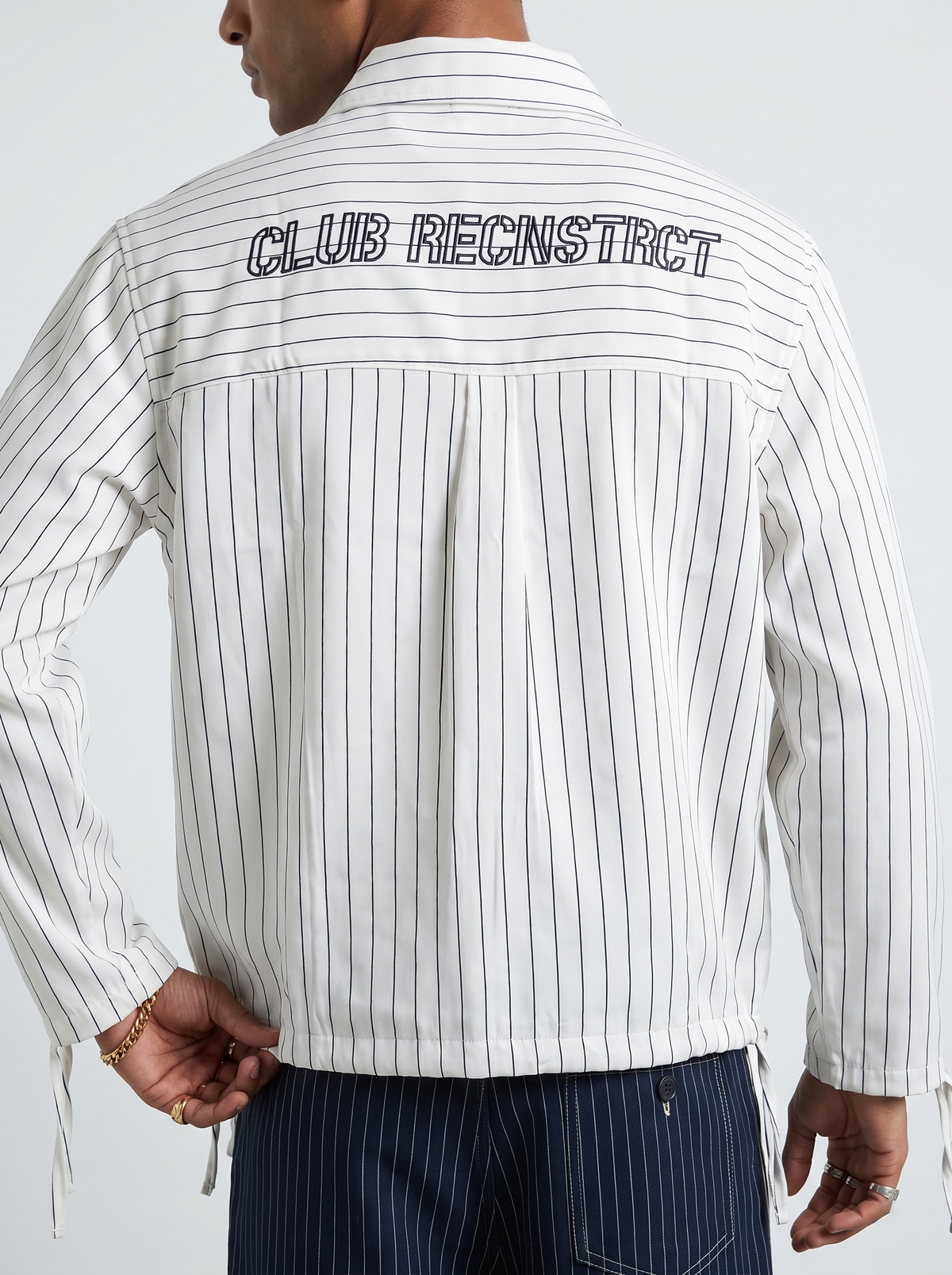 Stripped Void Boxy fit - White