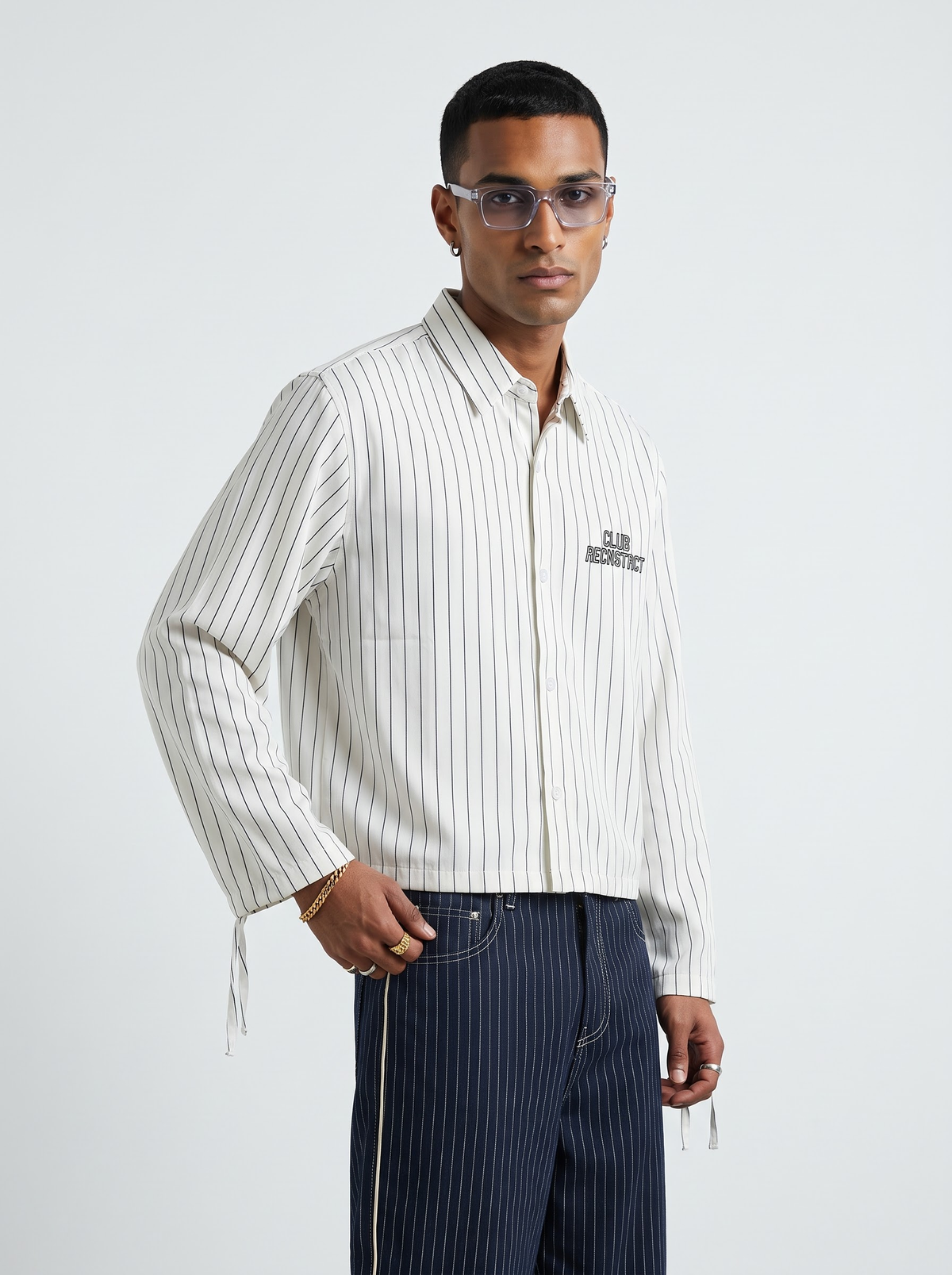 Stripped Void Boxy fit - White