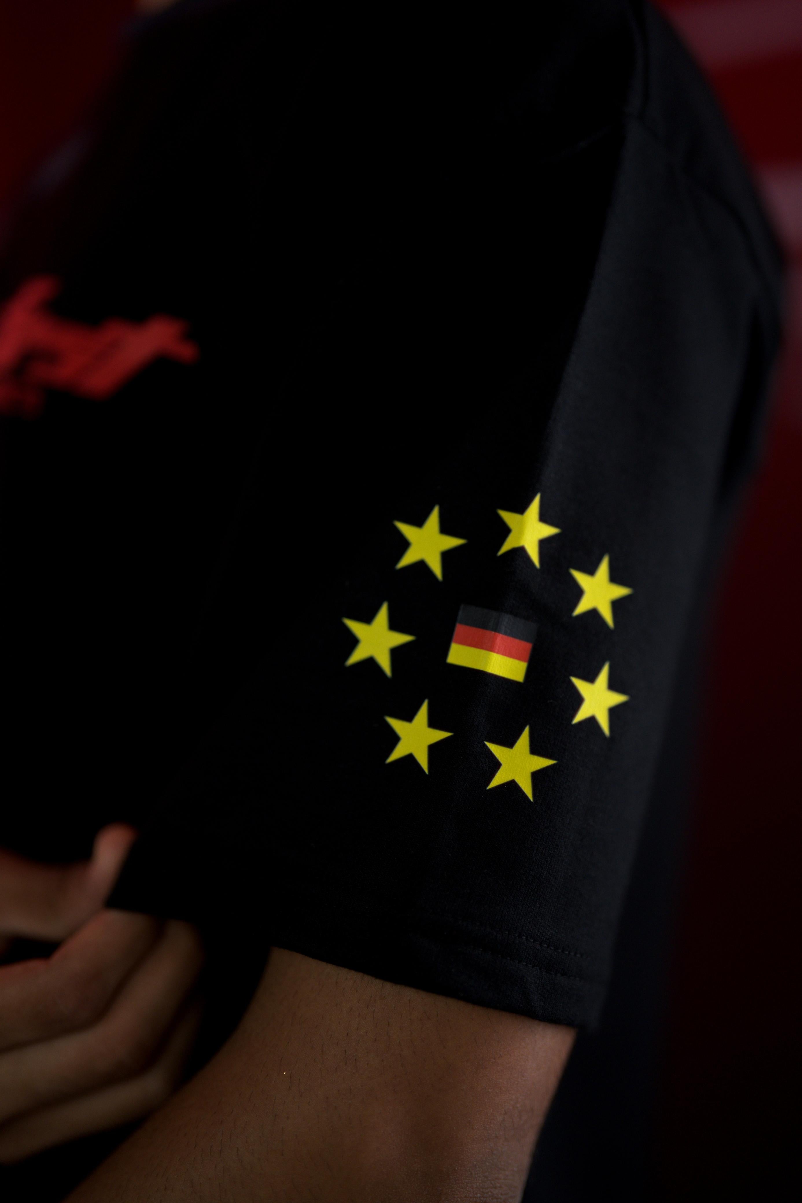 Formula First - Legend (Black)