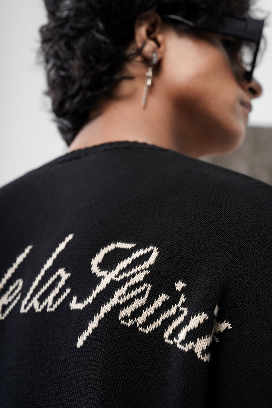 JET SET SWEATER – BLACK