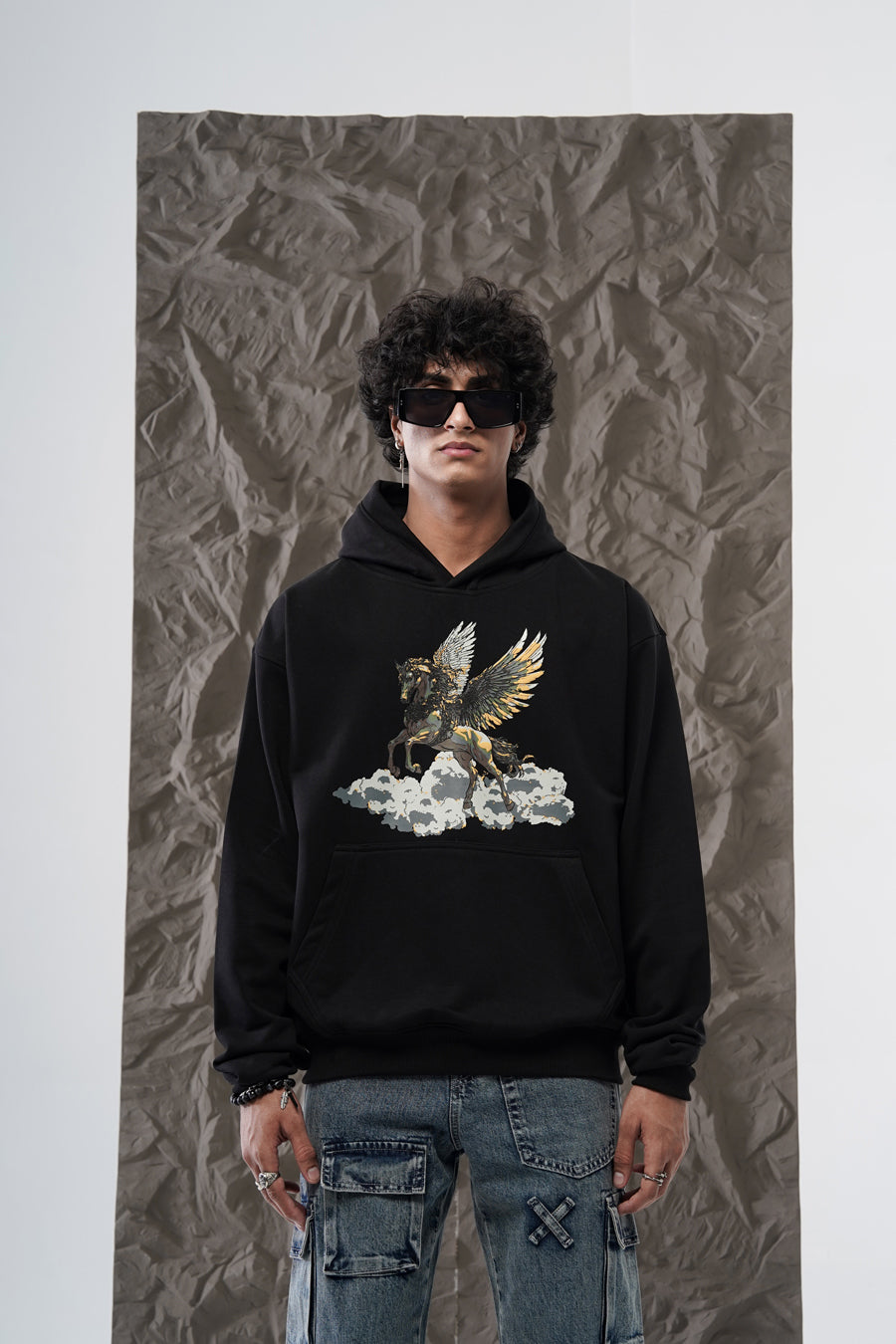 PEGASUS HOODIE BLACK