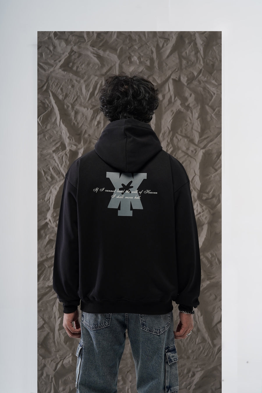 PEGASUS HOODIE BLACK
