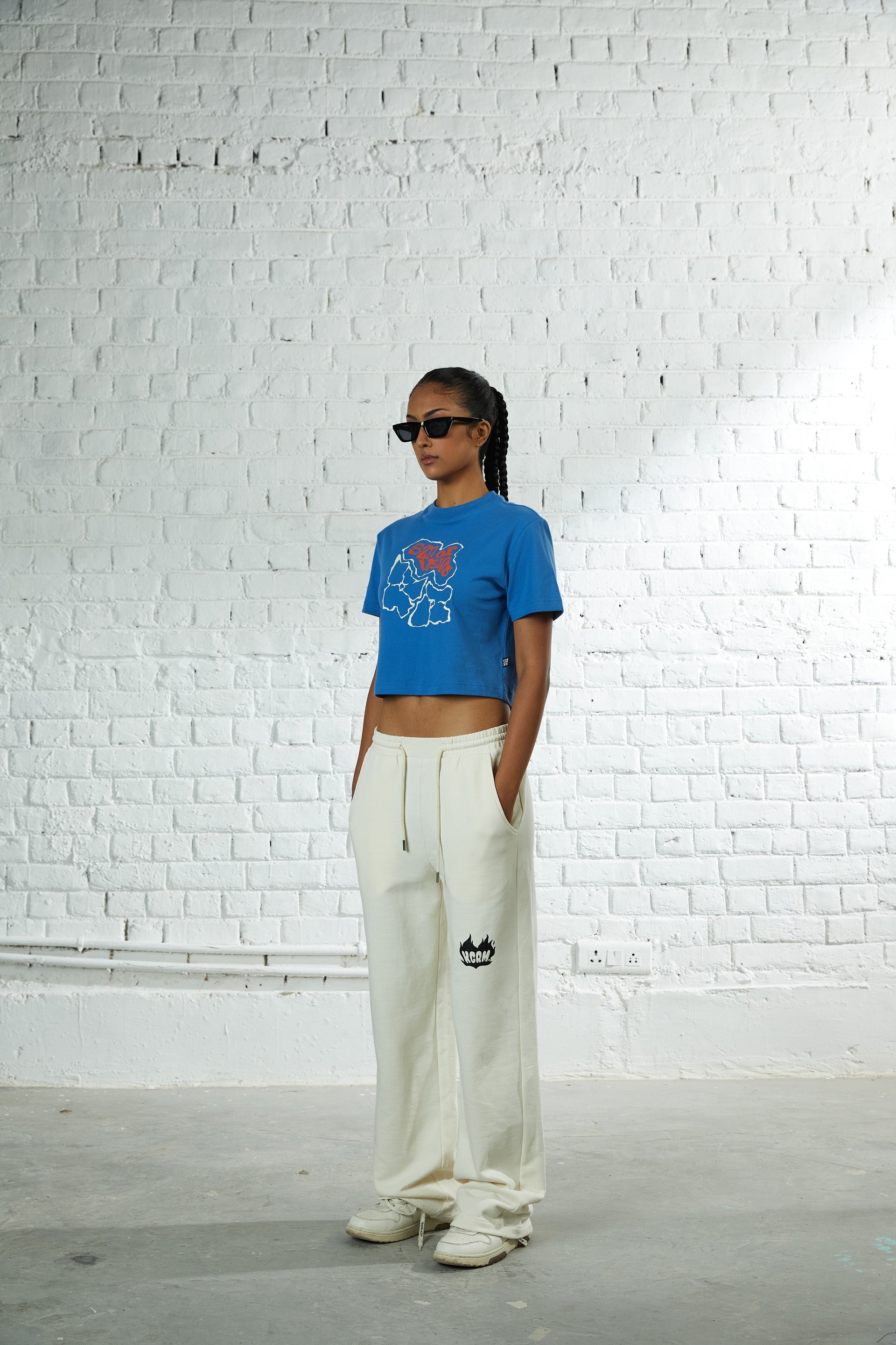 'SZN of Visions' Cropped Tee