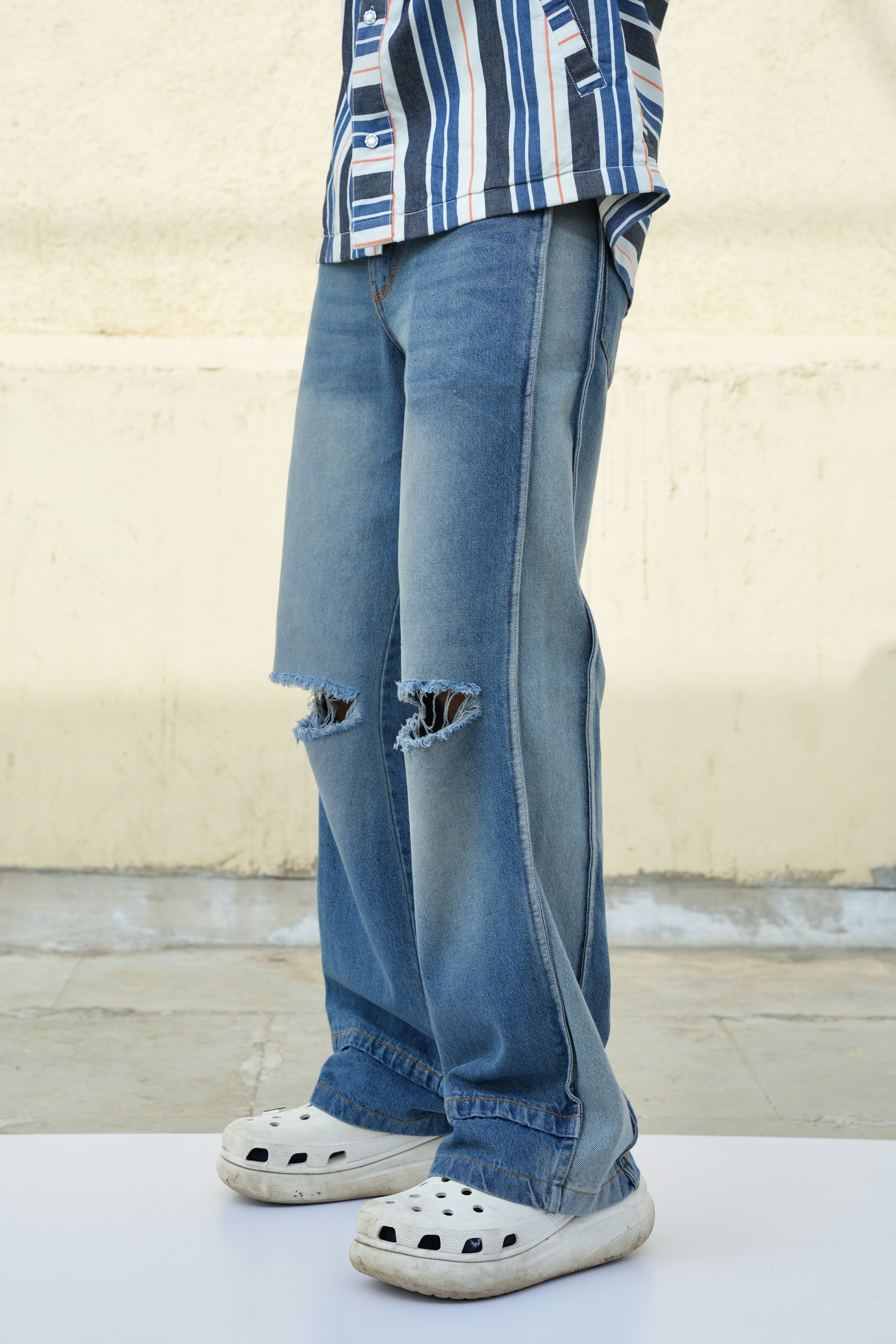 Ripped Knees Jeans On Jeans-Bluish - RTW