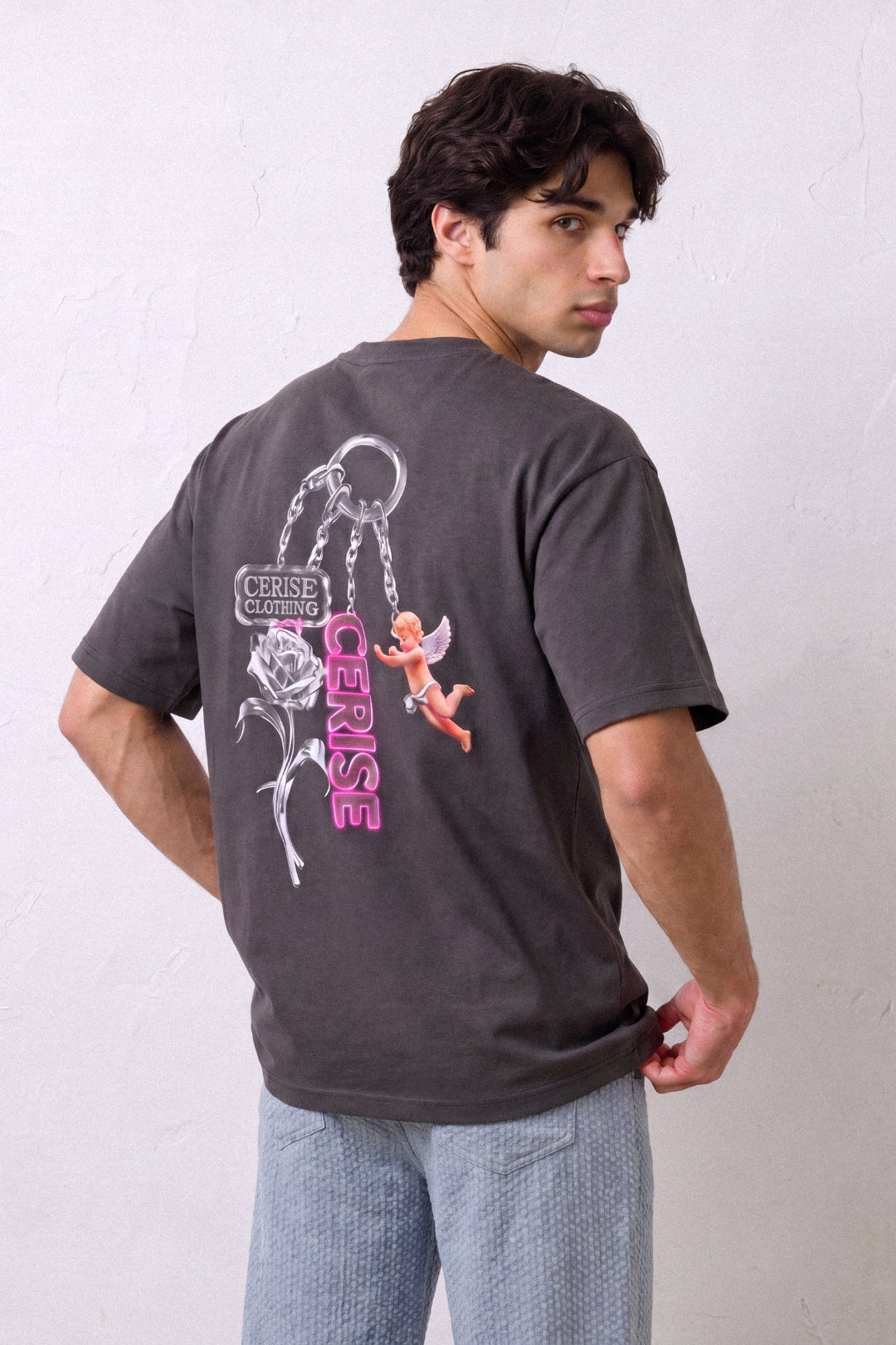 KEYCHAIN TEE