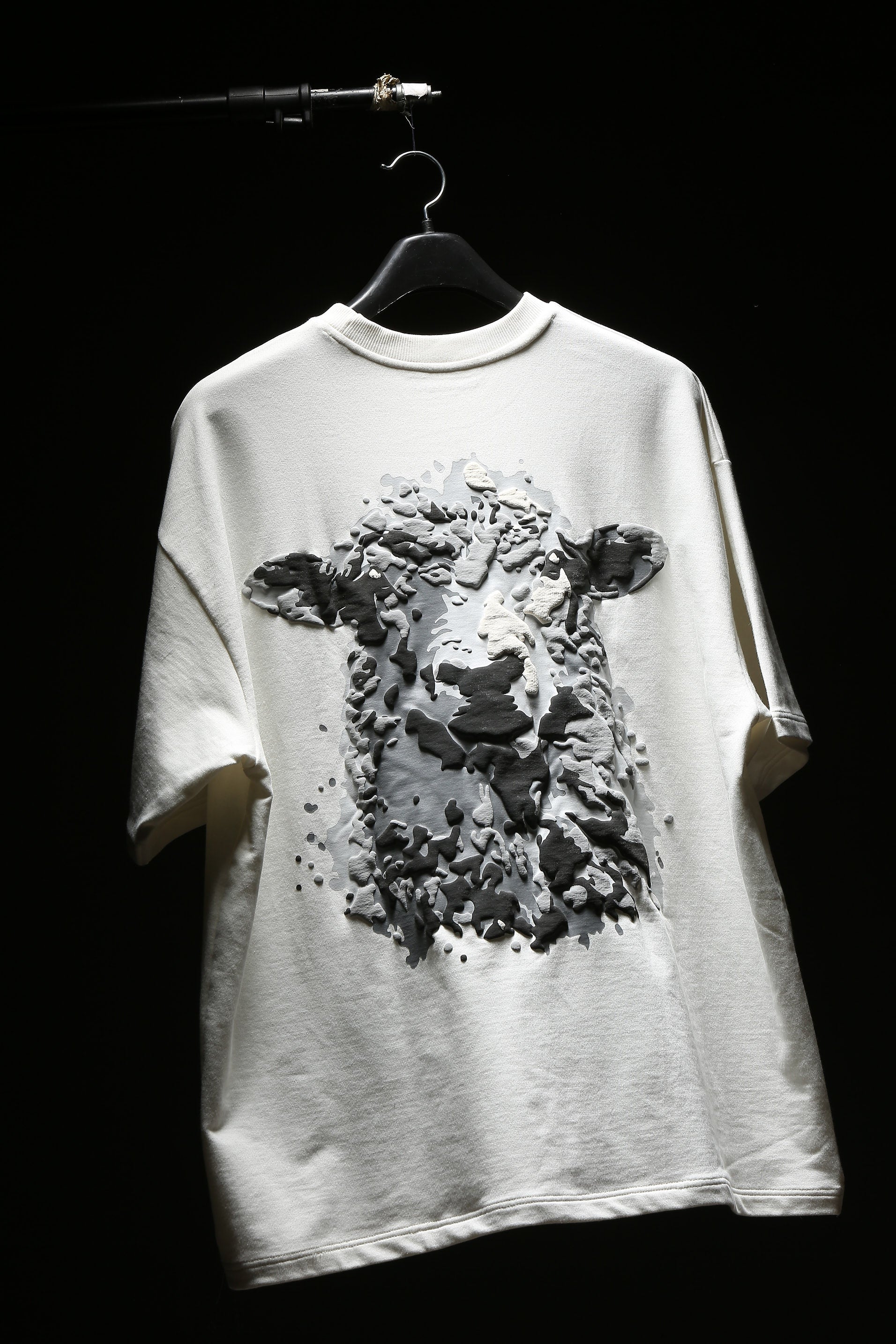 Unherd white indifferent black PACK OF 2