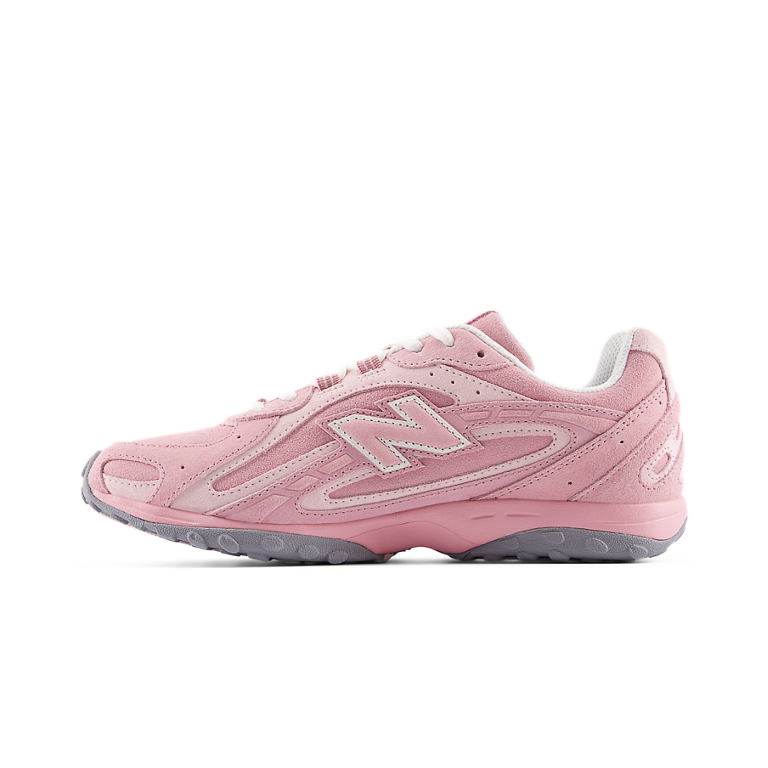 New Balance 204L Pastel Pink
