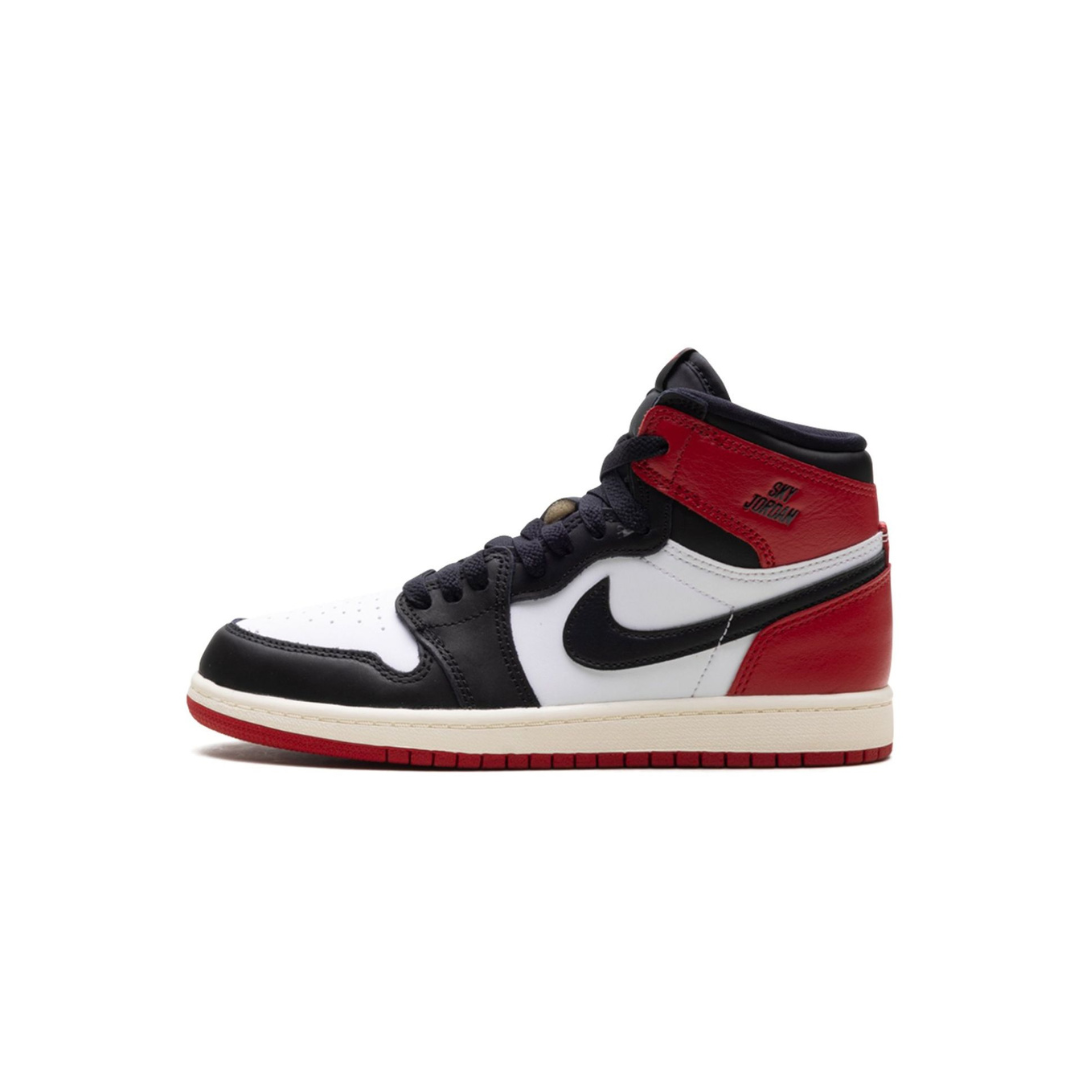 Jordan 1 Retro High OG Black Toe Reimagined (Pre School Kids)