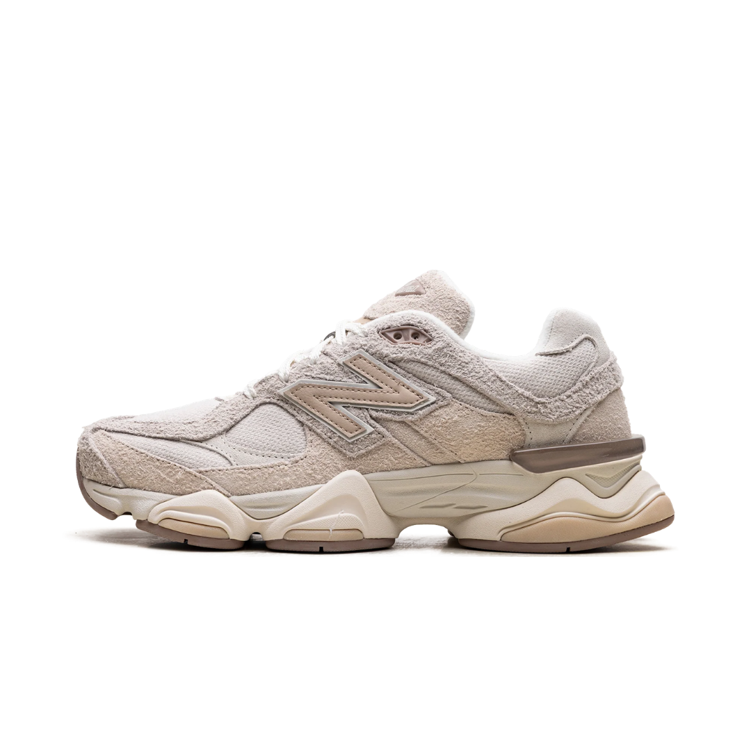 New Balance 9060 Bisque Sea Salt