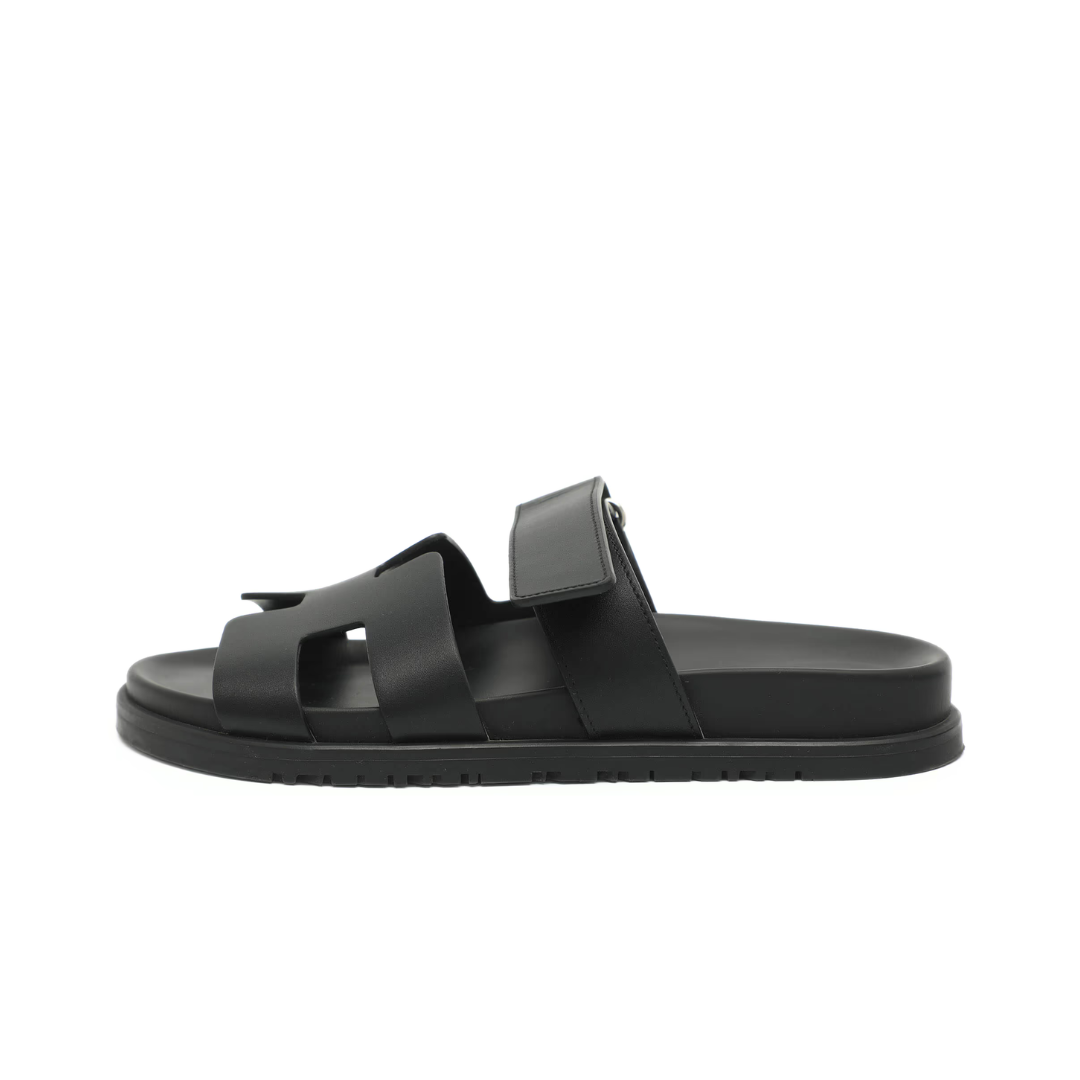 HERMES CHYPRE SANDAL NOIR