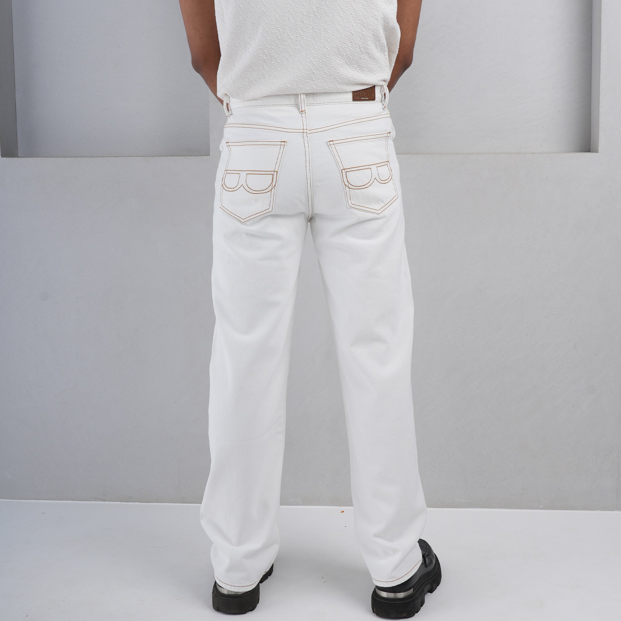 IVORY ASYMMETRIC UNISEX JEANS