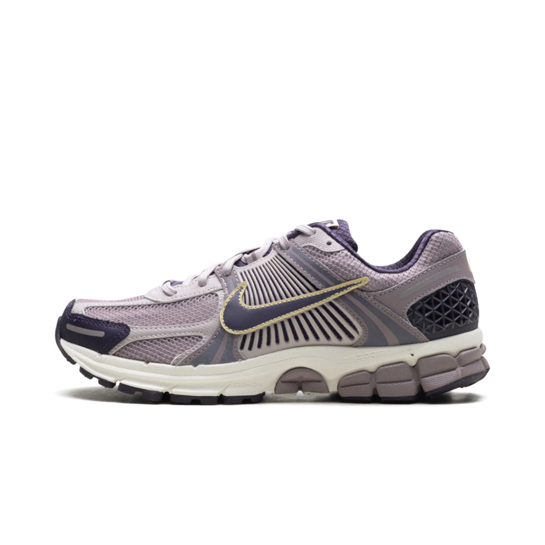 Nike Zoom Vomero 5 Platinum Violet