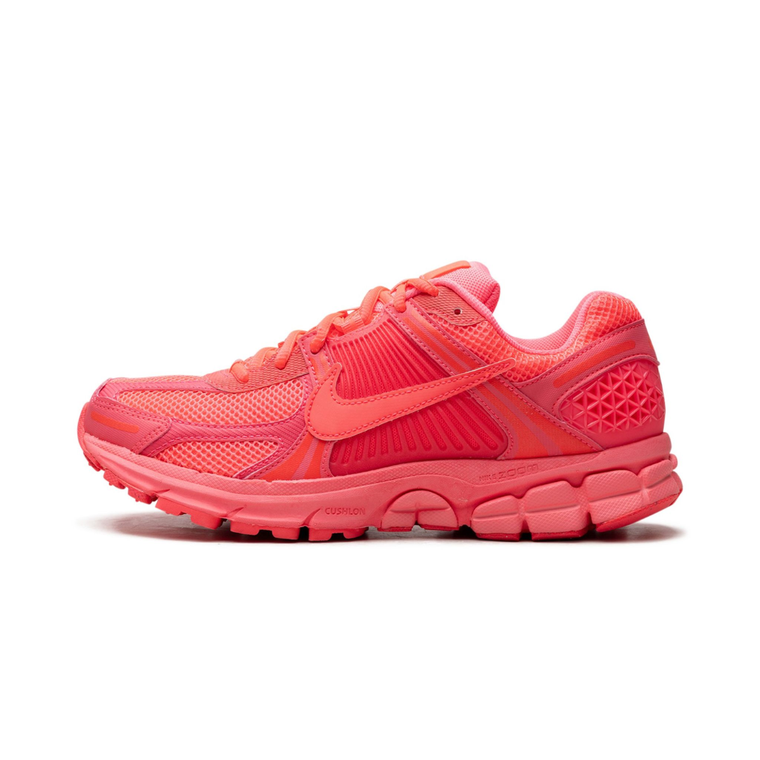 Nike Zoom Vomero 5 Hot Punch