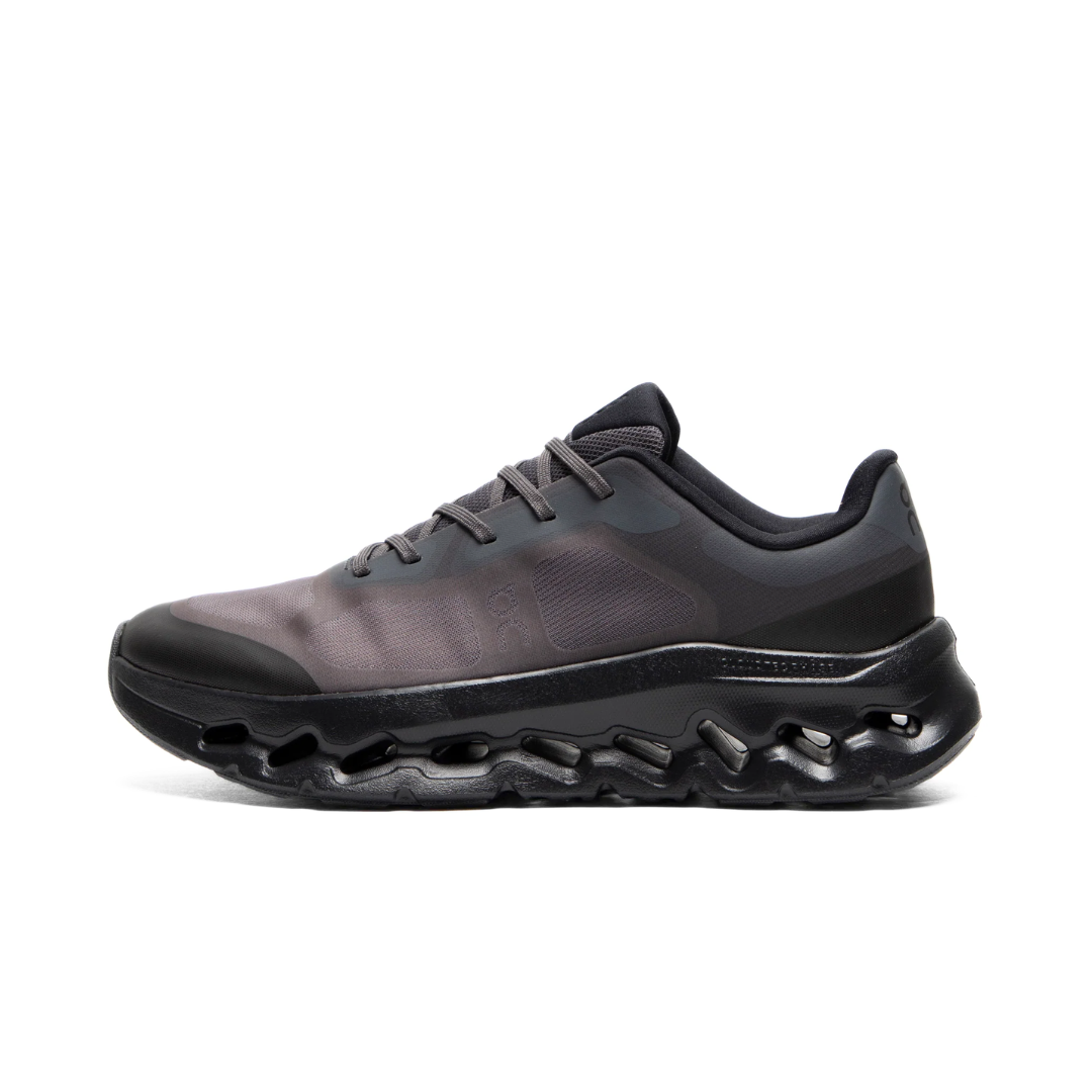 On Running Cloudtilt Remix All Black