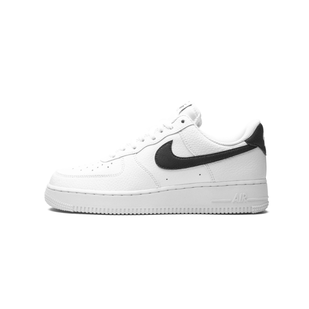 Nike Air Force 1 Low '07 White Black Pebbled Leather