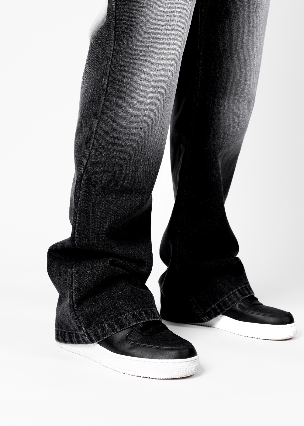 DUNE DENIM - OFF BLACK