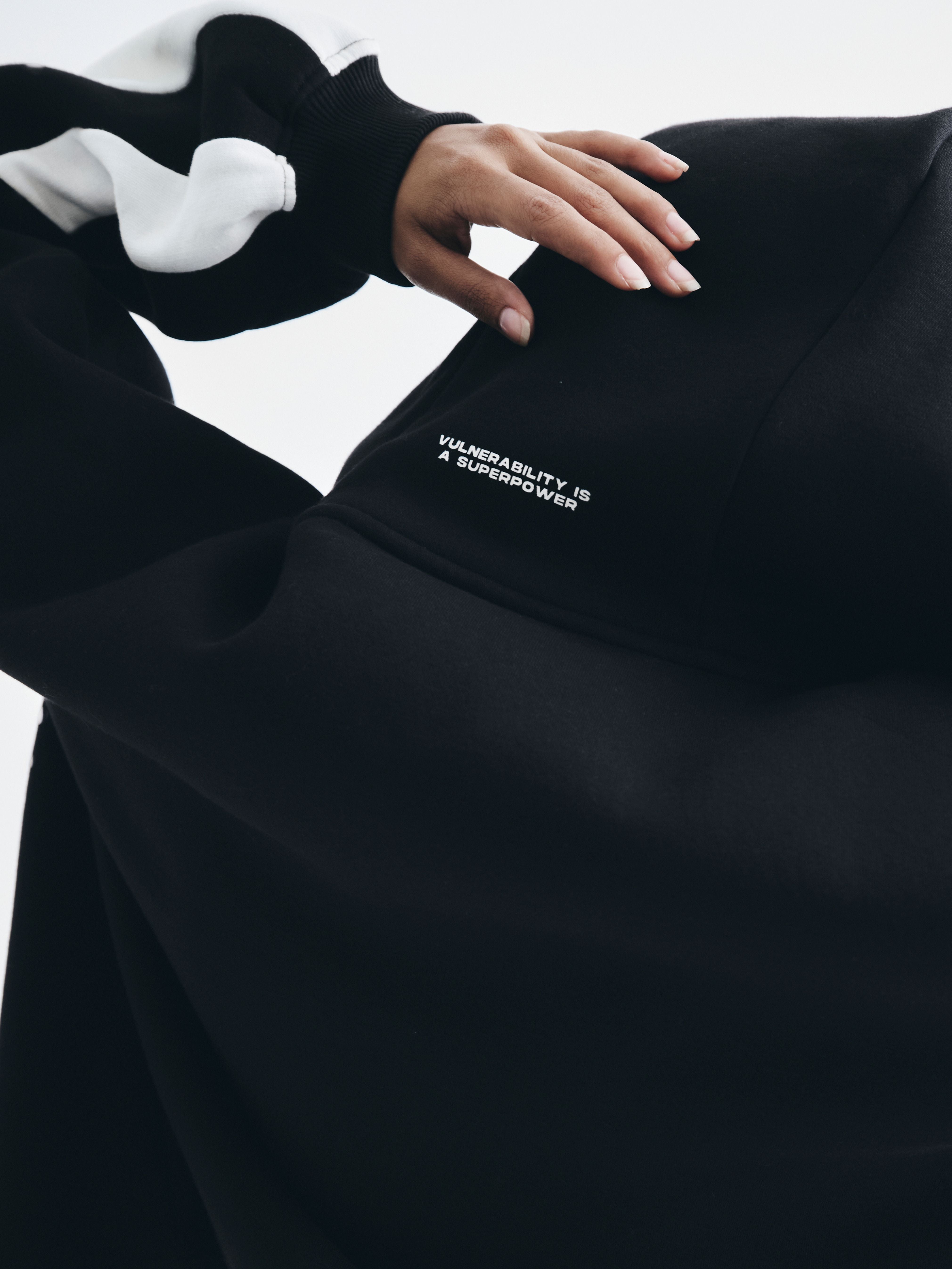 Black Everyday Zipper Hoodie