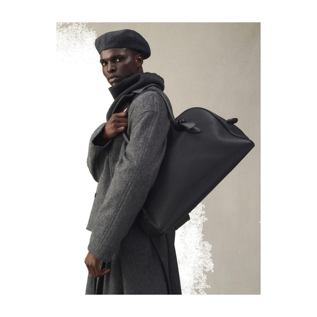 jacquemus The large Turismo Black