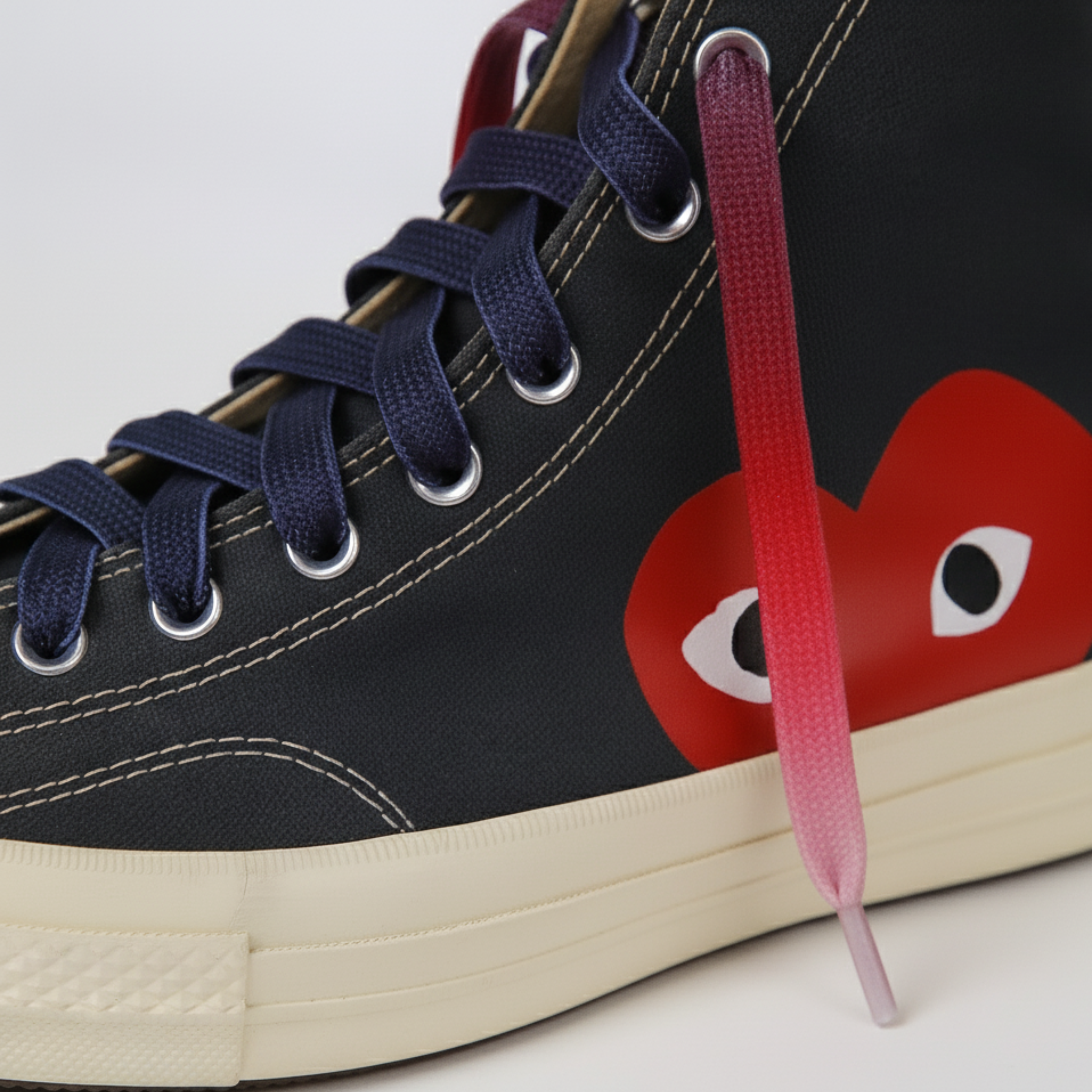 Berry Nebula Gradient Shoelaces | Red - Purple - Light Pink | Premium Gradient Flat Sneaker Laces by KNOTTY