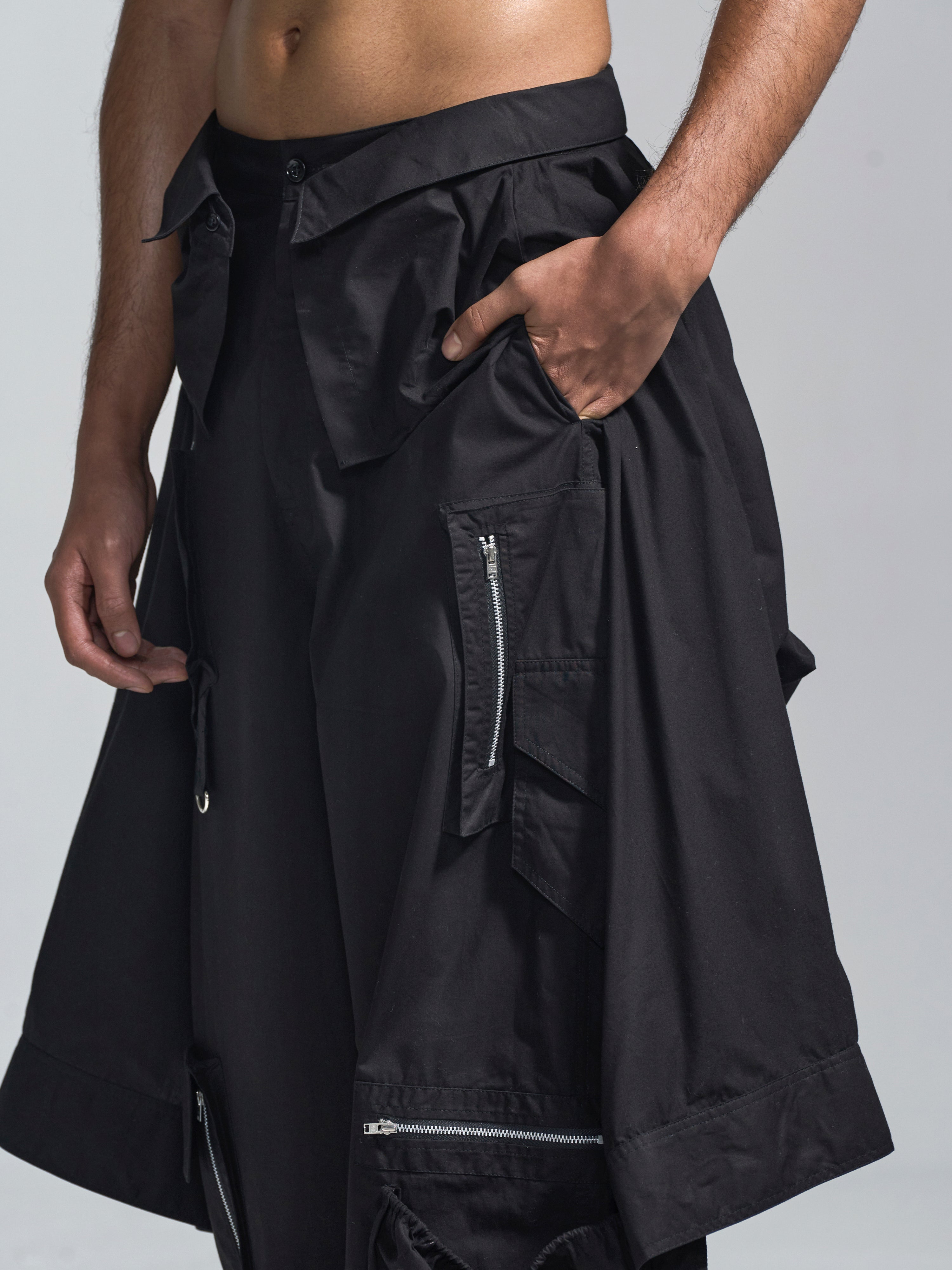 Cargo pants with deconstructed shirt - Black