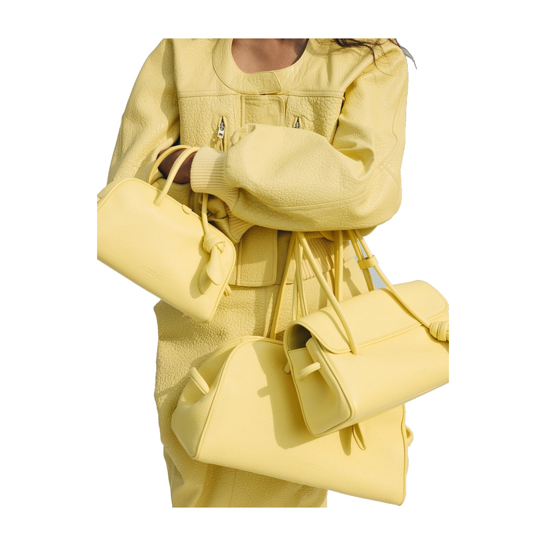 jacquemus The long Turismo Light Yellow