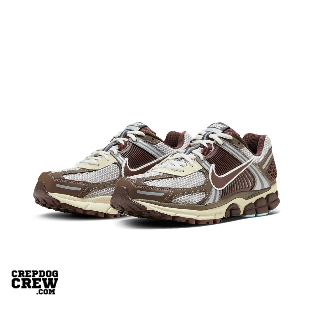 Nike Zoom Vomero 5 Earth Fossil (W)