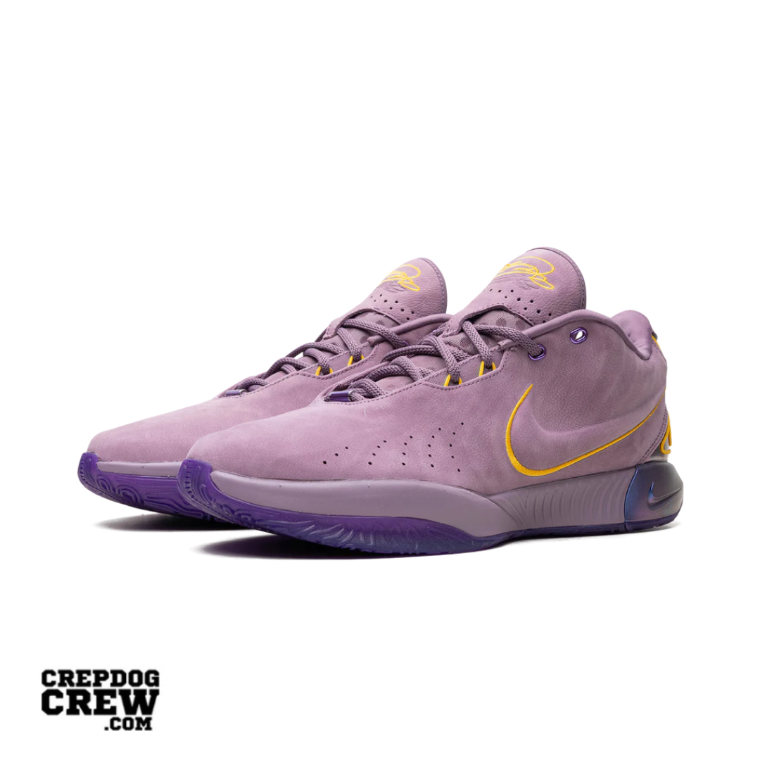 Nike LeBron 21 Purple Rain
