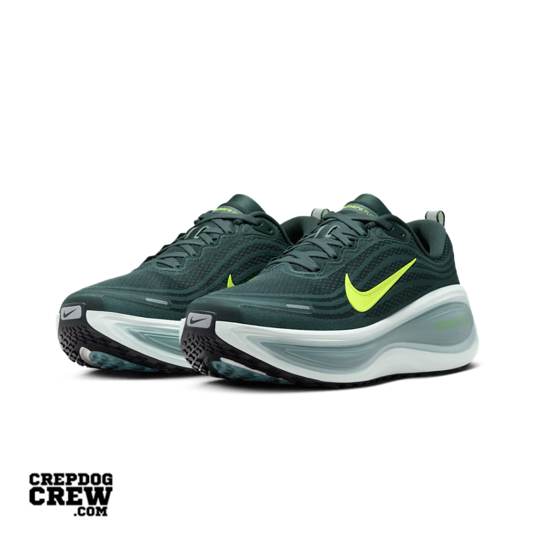 Nike Vomero Plus Seaweed Cannon Green Haze Volt