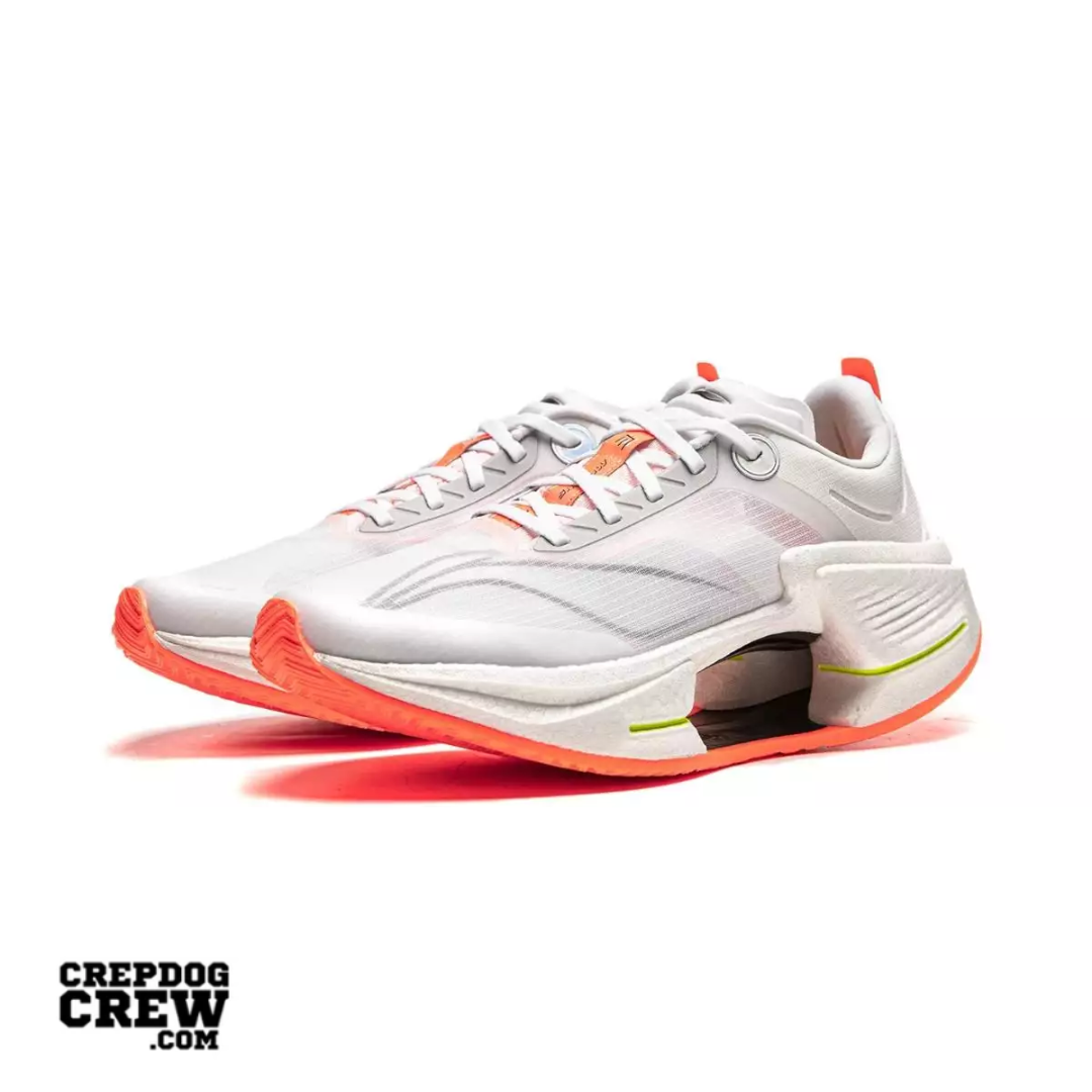 Li-Ning Shadow 3 Essential White Orange