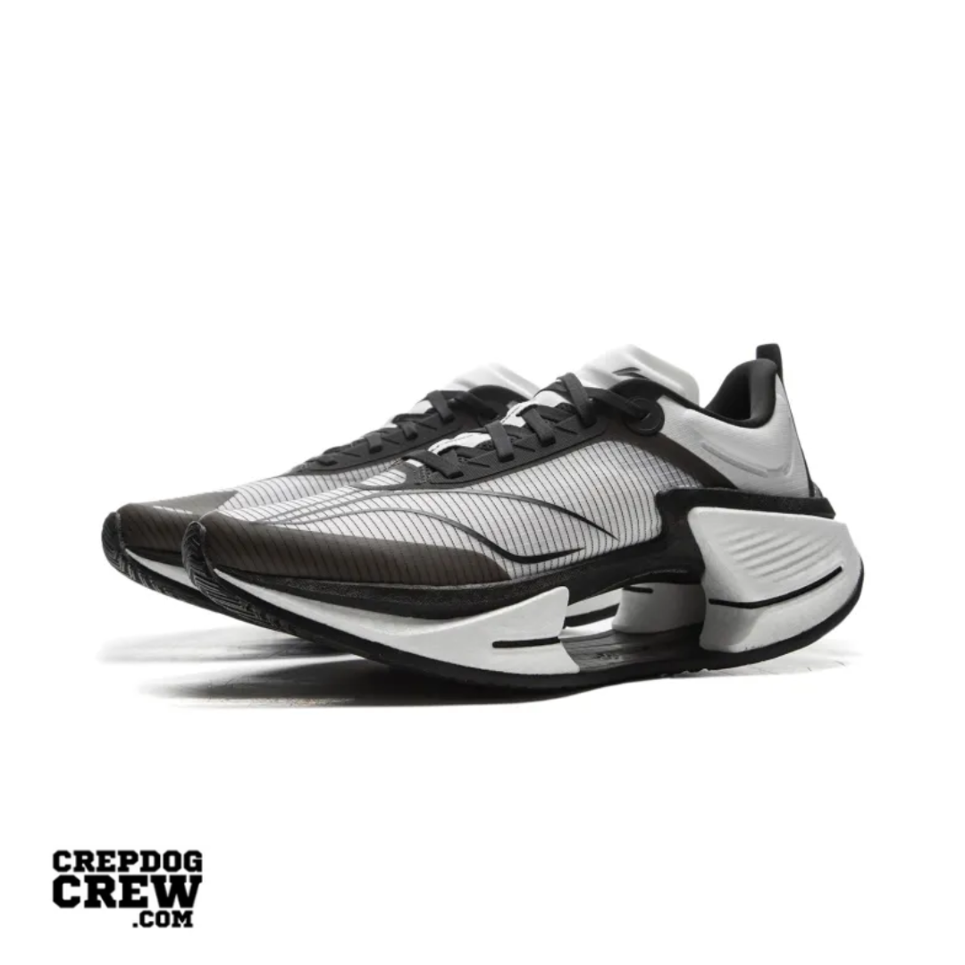 Li-Ning Shadow 3 Essential WHITE BLACK