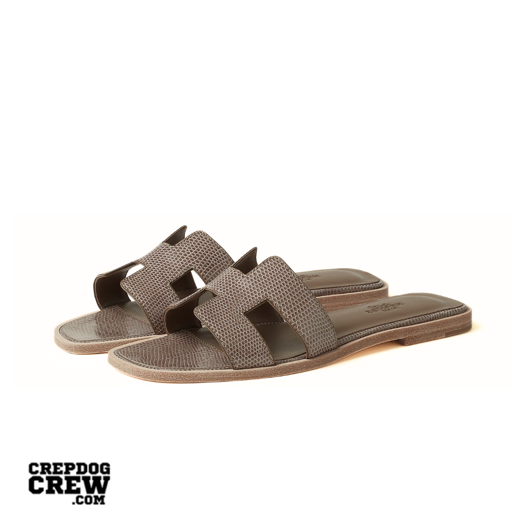 HERMES ORAN SANDAL ETOUPE