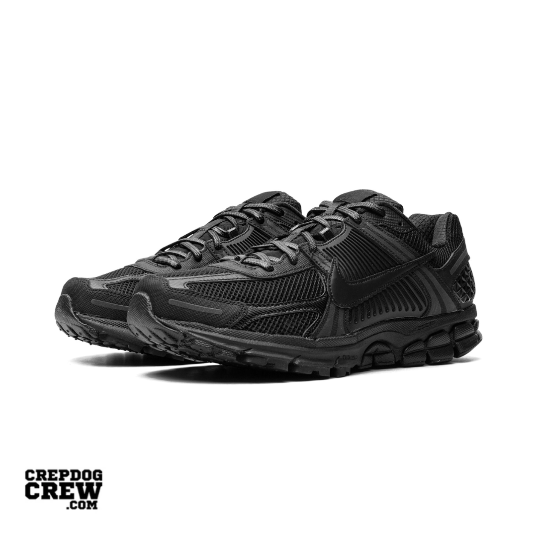 Nike Zoom Vomero 5 Triple Black