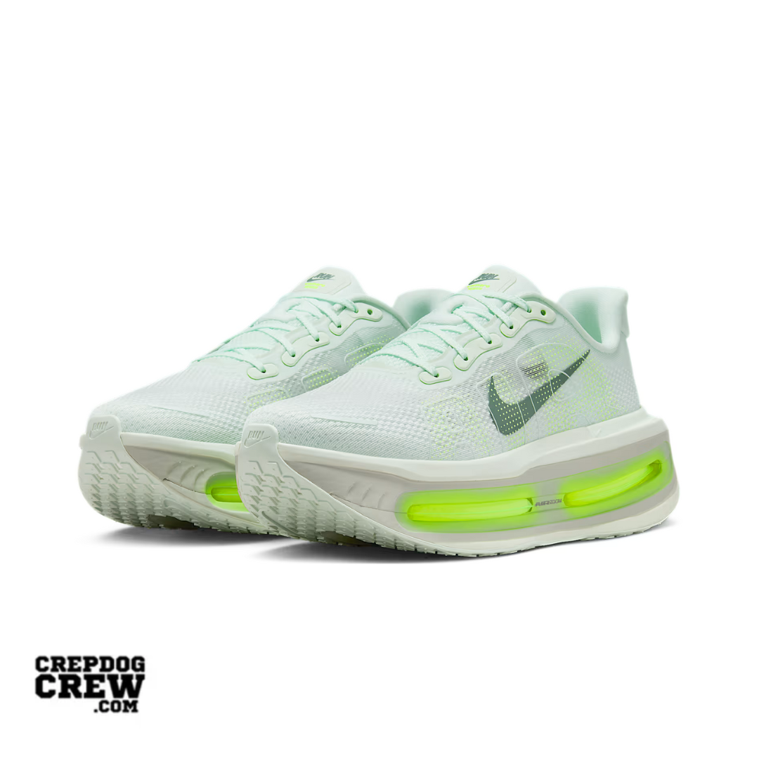 Nike Vomero Premium Barely Volt